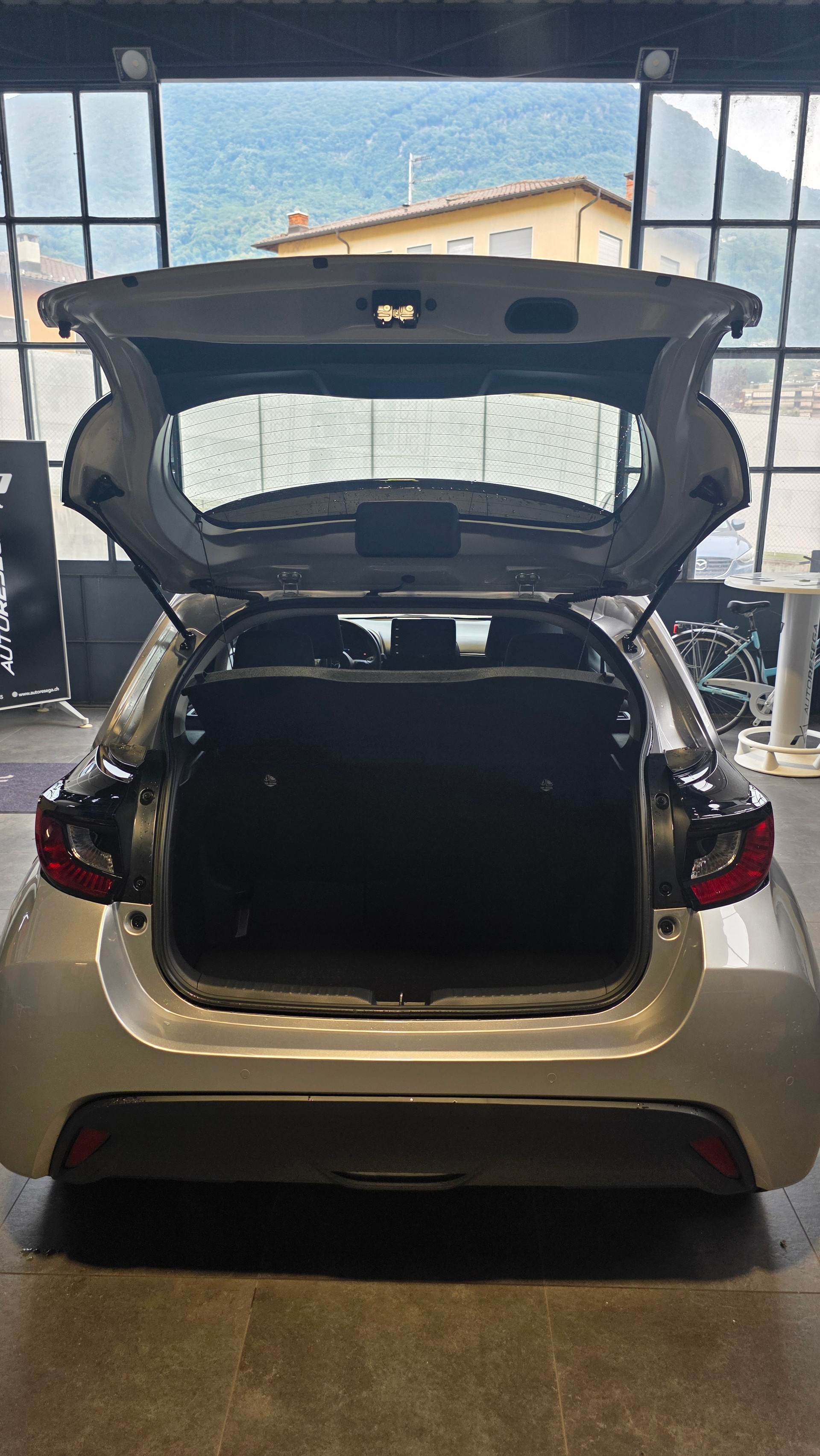 MAZDA 2 Hybrid Exclusive-line-image-11