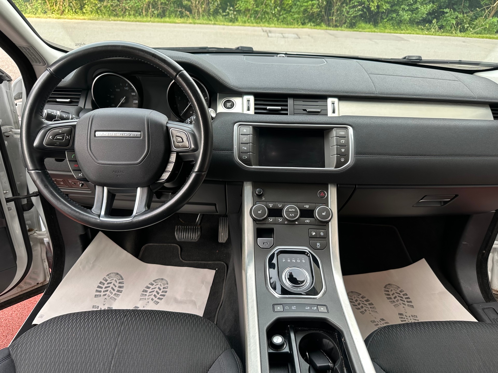 LAND ROVER Range Rover Evoque 2.0 Si4 Autobiography AT9-image-8