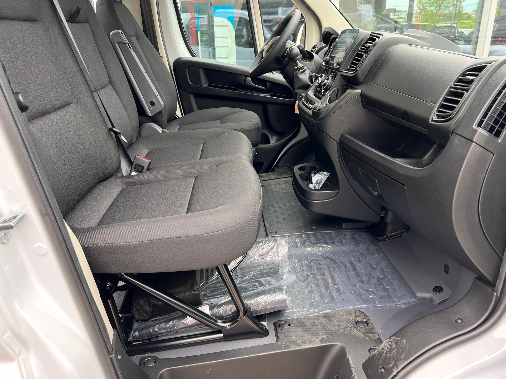 TOYOTA PROACE MAX Kab.-Pick-up 3.5 L3 2.2 D Active Heavy-image-9