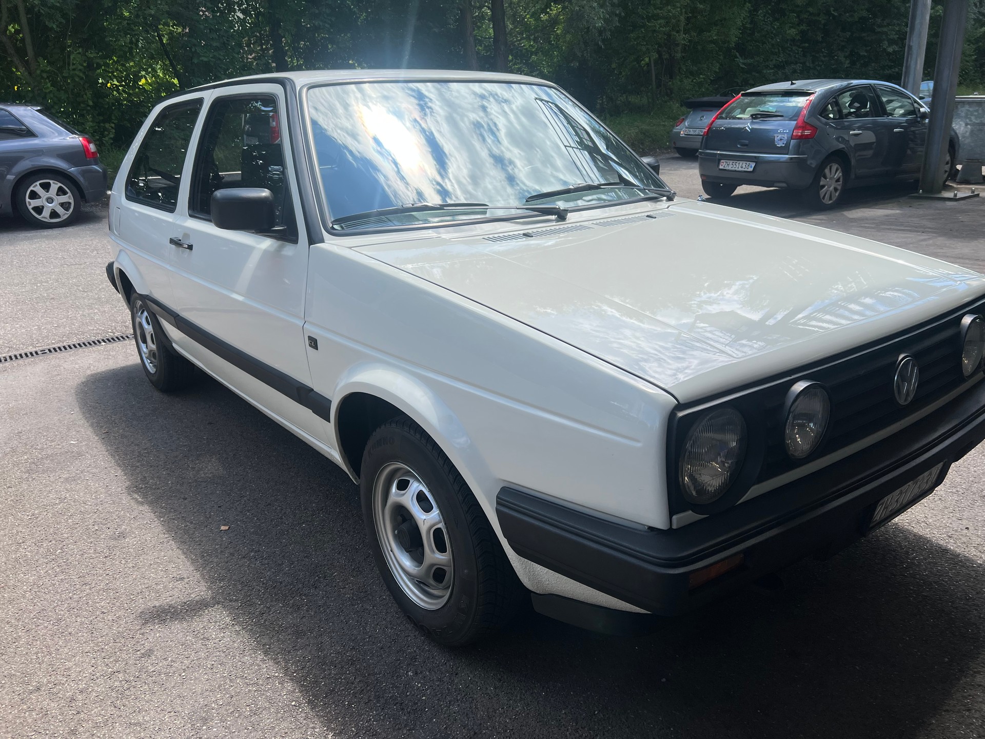 VW Golf 1300 GL-image-2