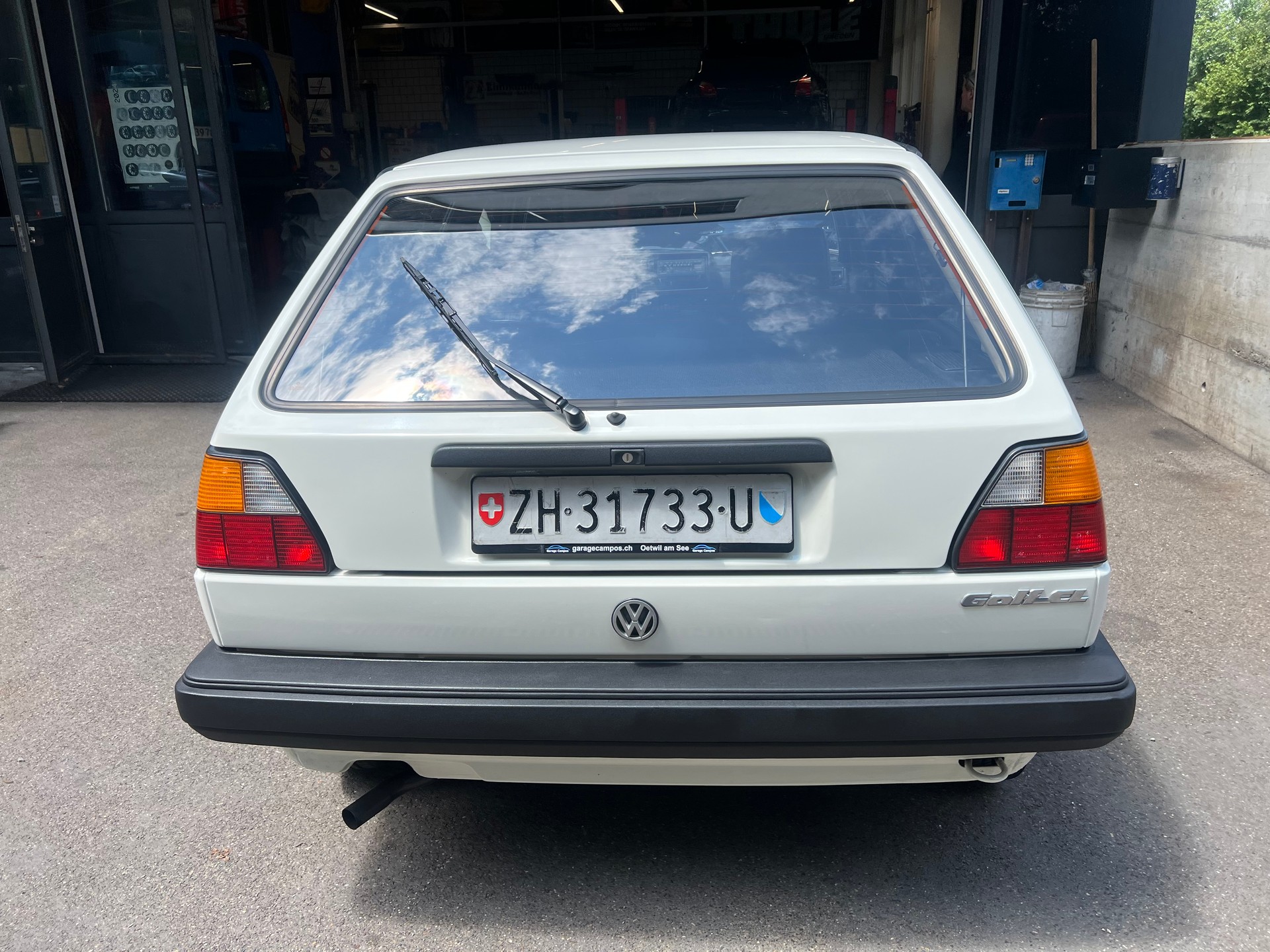 VW Golf 1300 GL-image-4