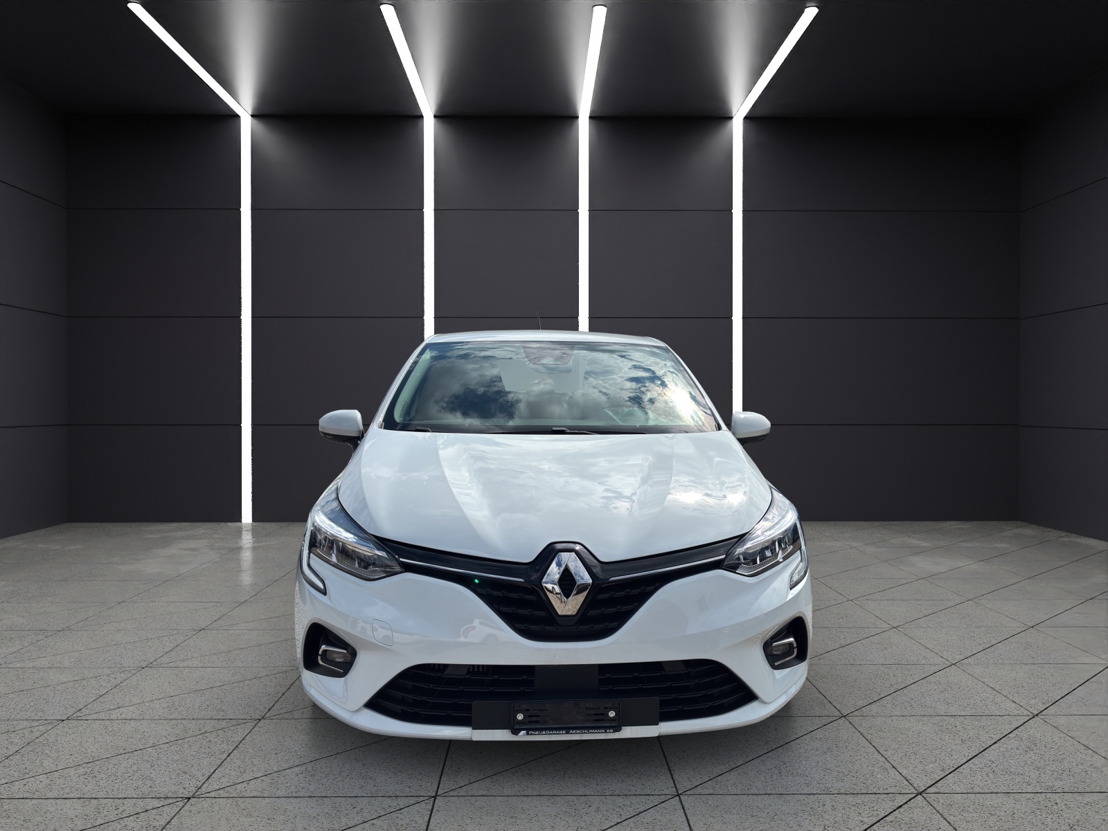 RENAULT Clio 1.0 Business-image-1