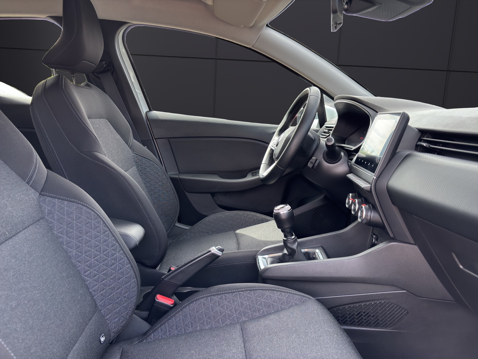 RENAULT Clio 1.0 Business-image-6