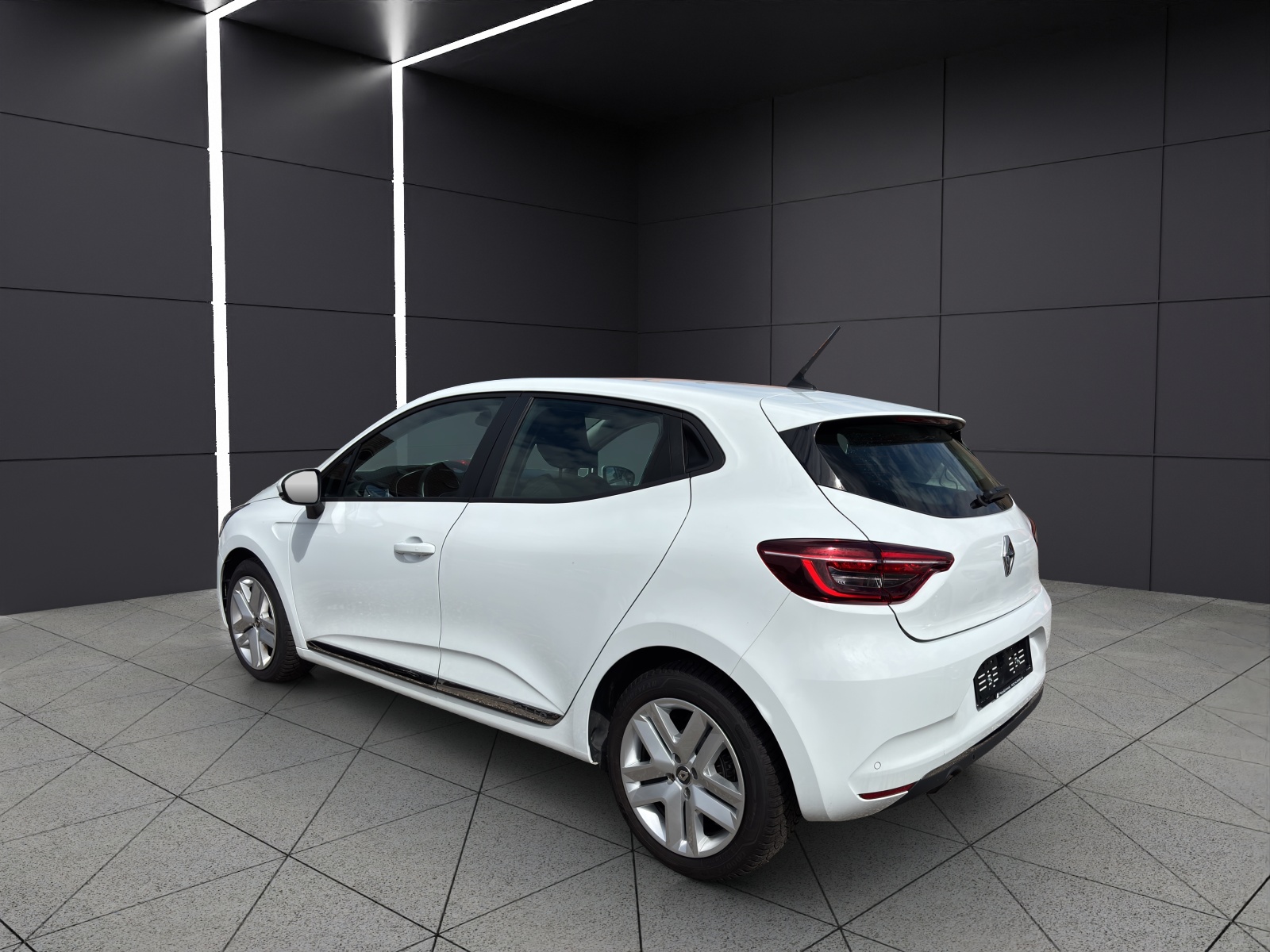 RENAULT Clio 1.0 Business-image-3