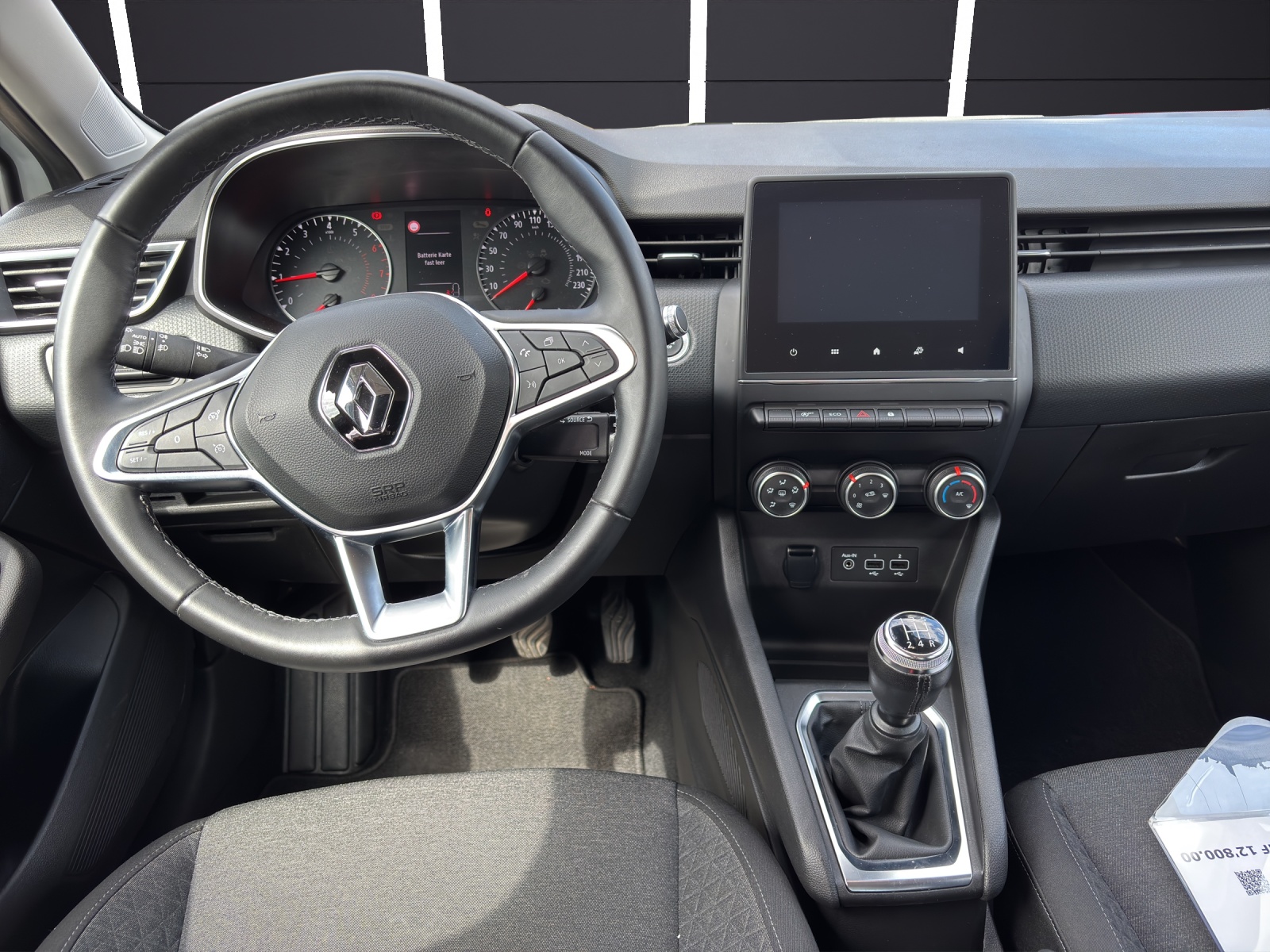 RENAULT Clio 1.0 Business-image-4