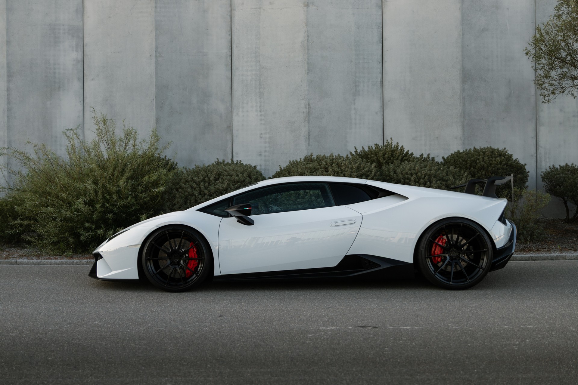 LAMBORGHINI Huracan LP640-4 Coupé Performante DCT-image-5