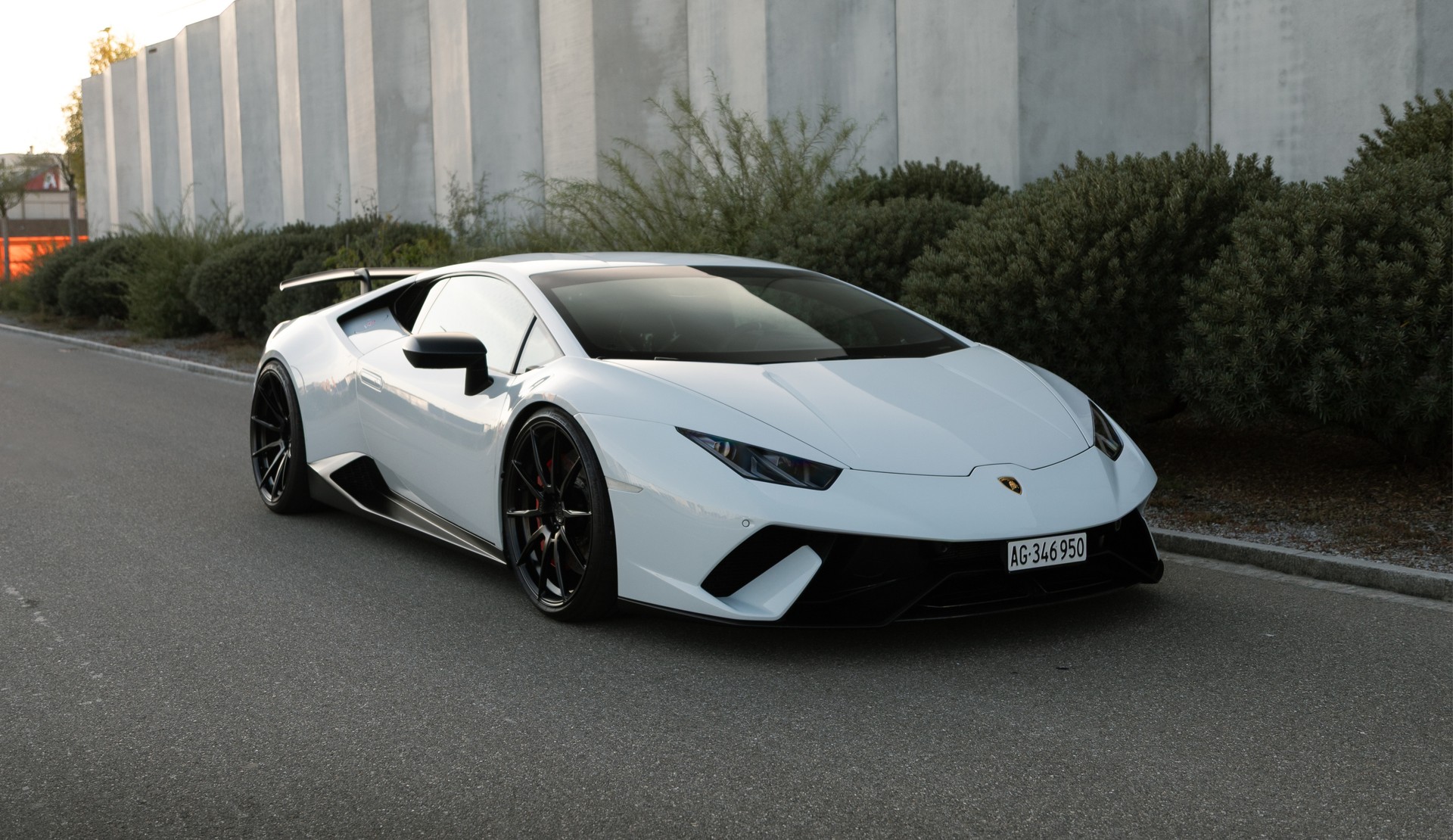 LAMBORGHINI Huracan LP640-4 Coupé Performante DCT