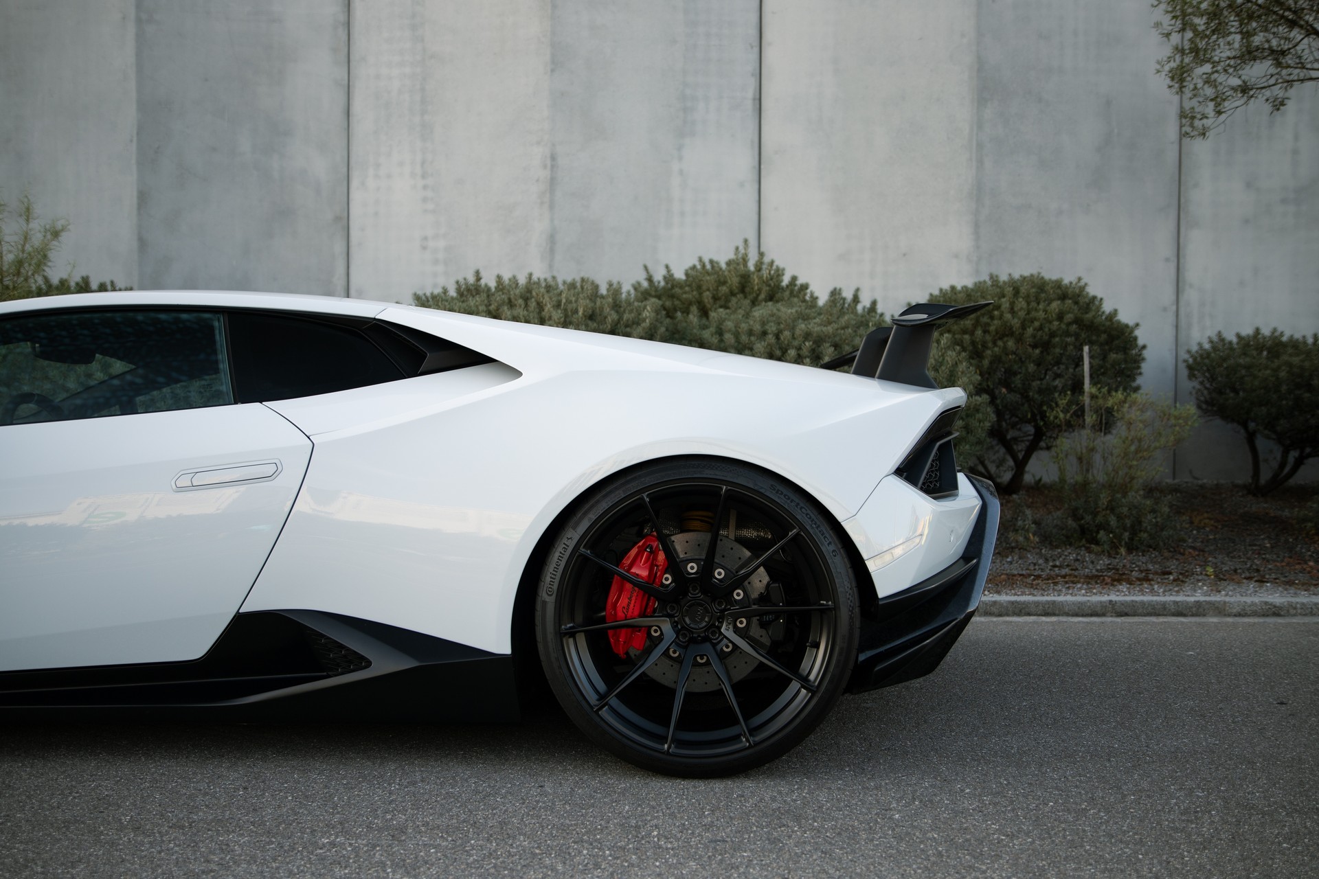 LAMBORGHINI Huracan LP640-4 Coupé Performante DCT-image-10