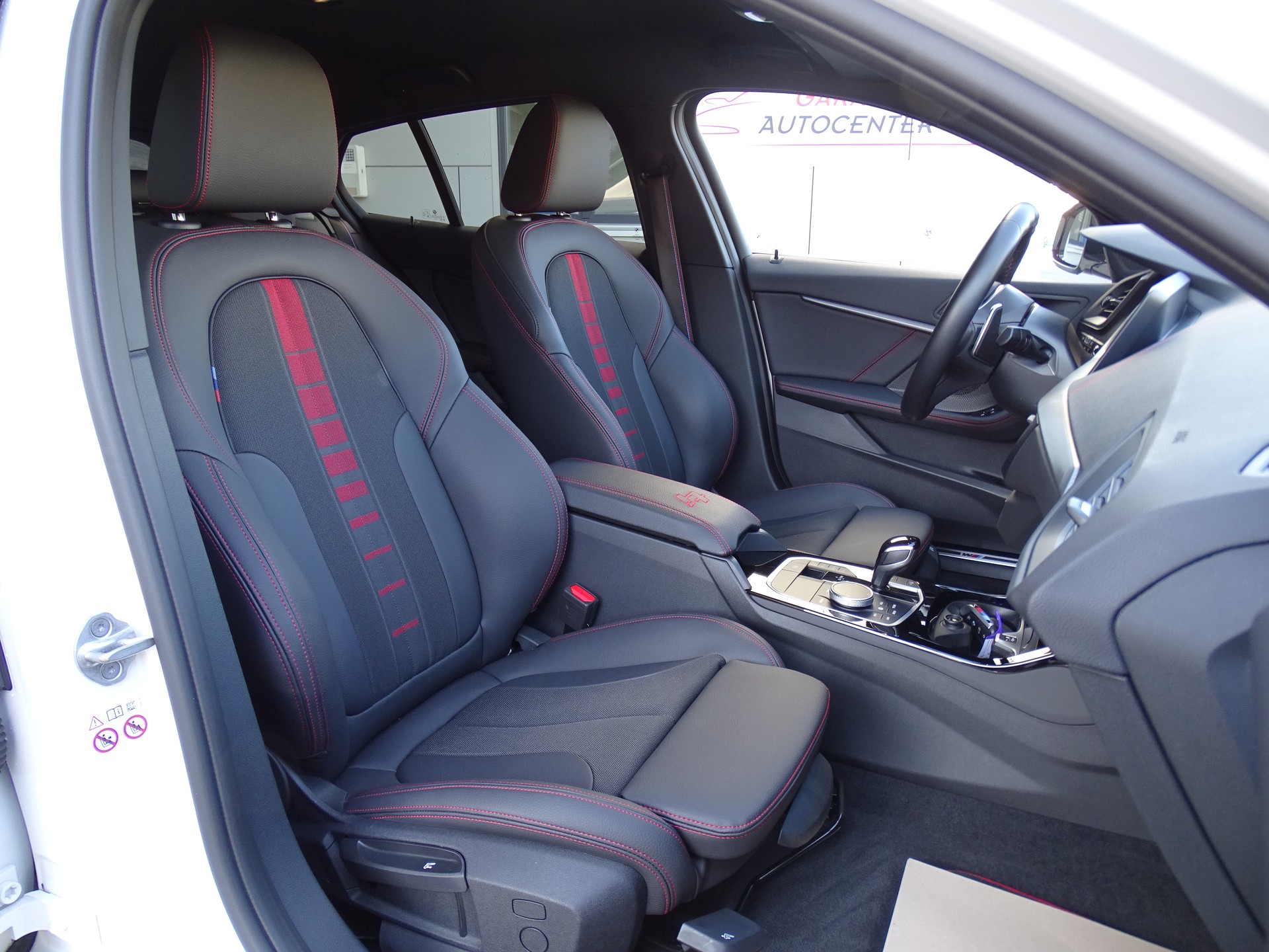 BMW 128ti M Sport Pro Steptronic-image-21