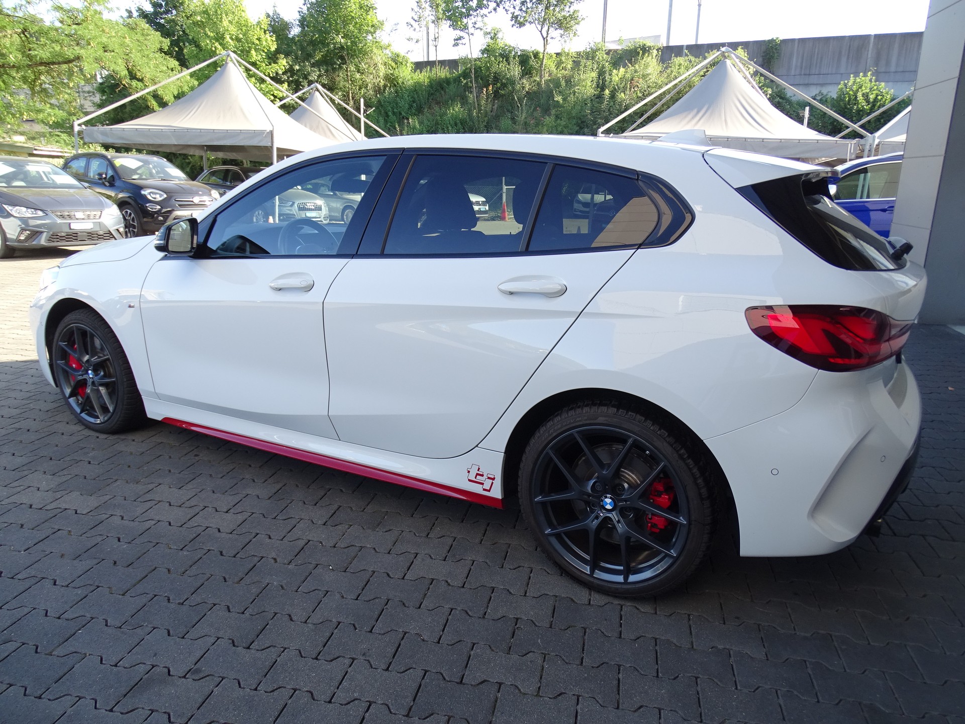BMW 128ti M Sport Pro Steptronic-image-12