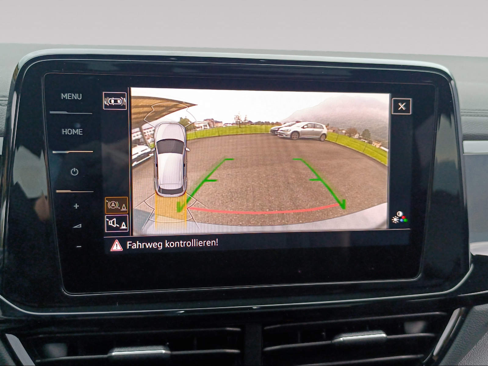 VW T-Roc 2.0 TSI R-Line DSG 4Motion-image-12