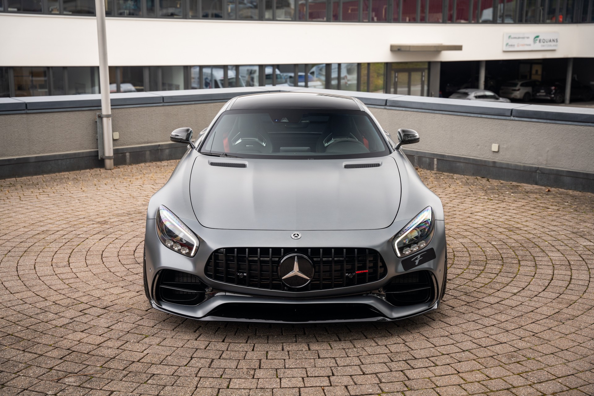 MERCEDES-BENZ AMG GT S Speedshift DCT-image-1