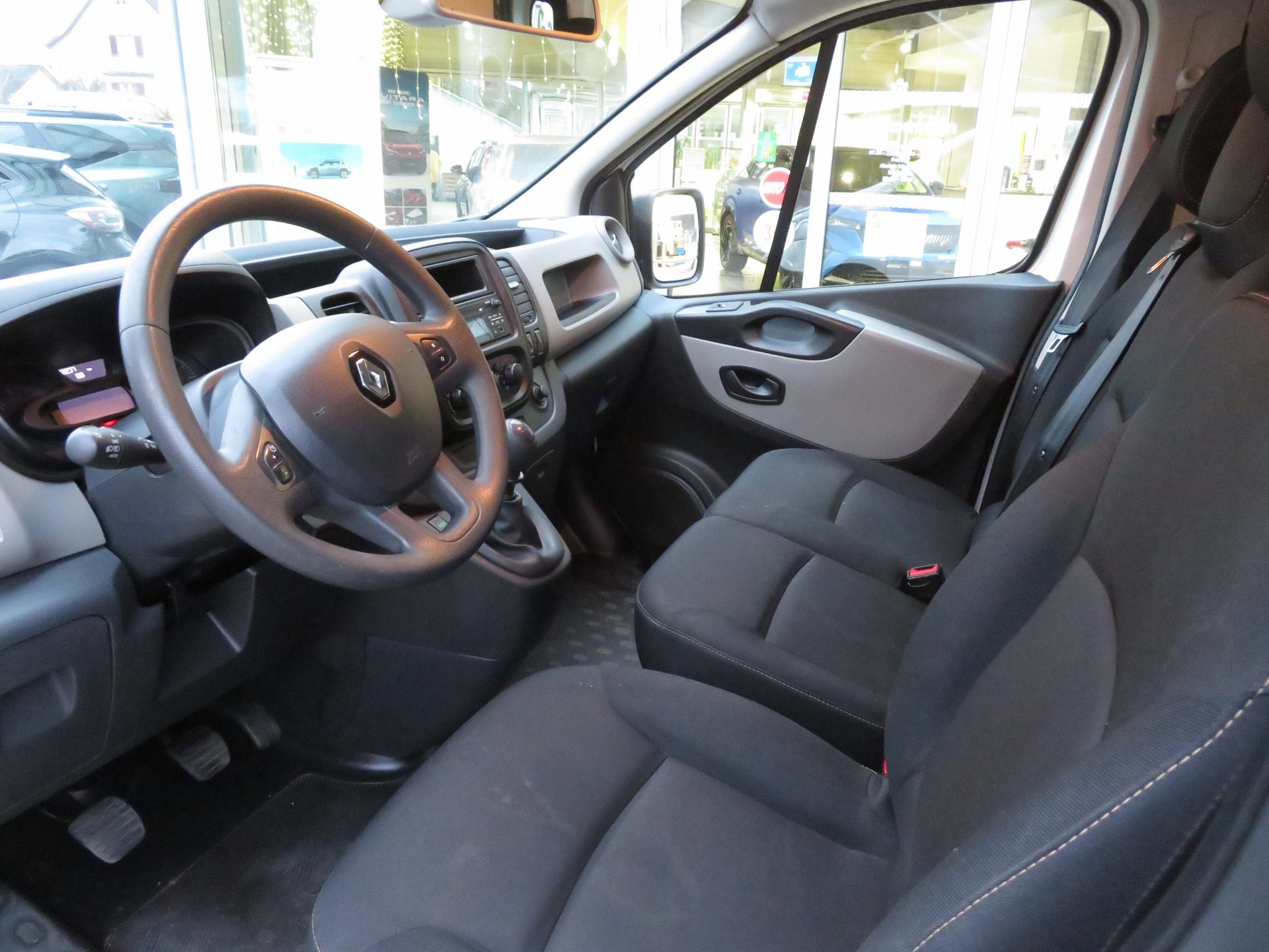 RENAULT Trafic Kaw.2.9t L2H1 1.6 dCi 125 Bu.-image-6