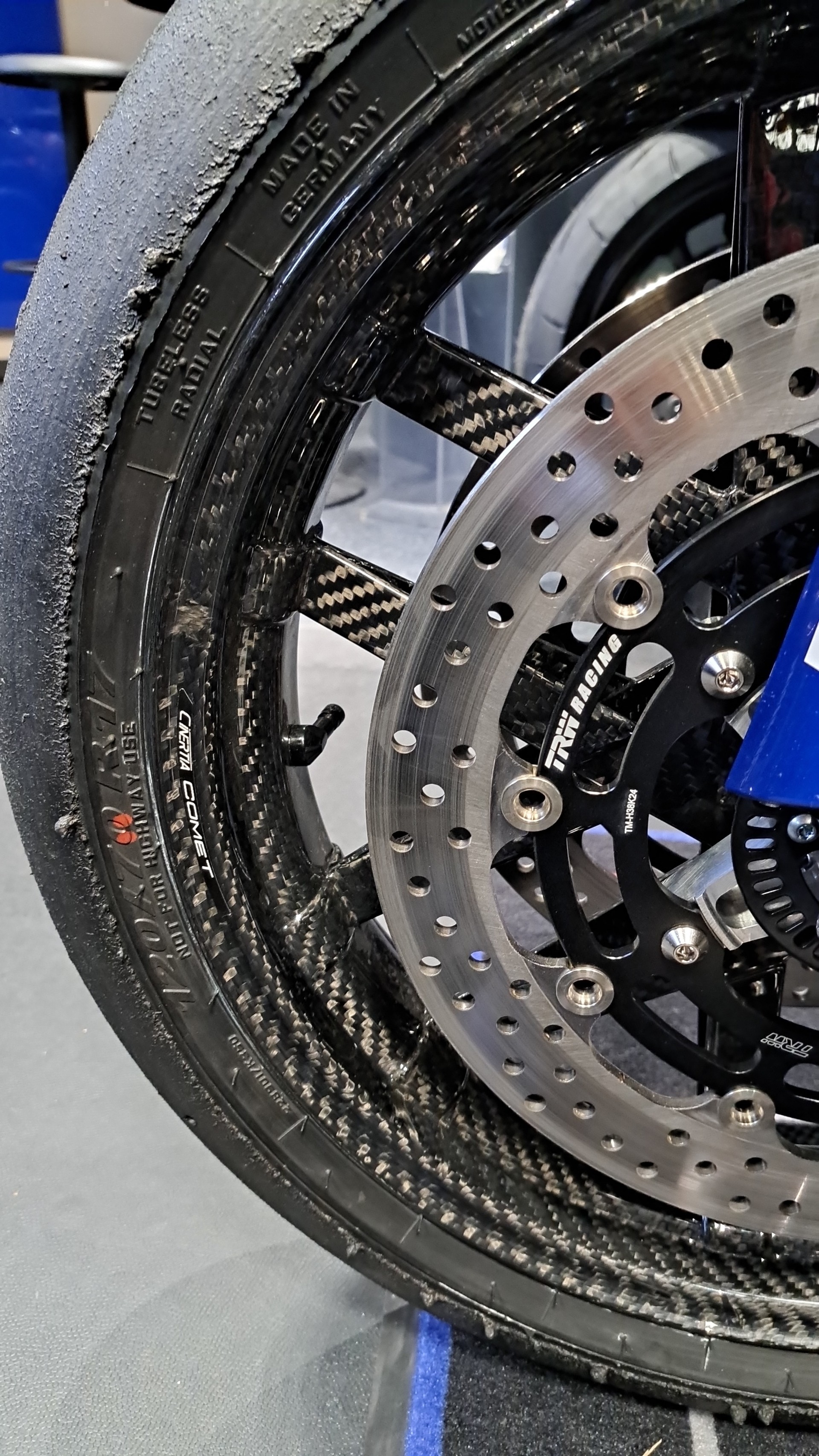 YAMAHA YZF-R1 ABS-image-6