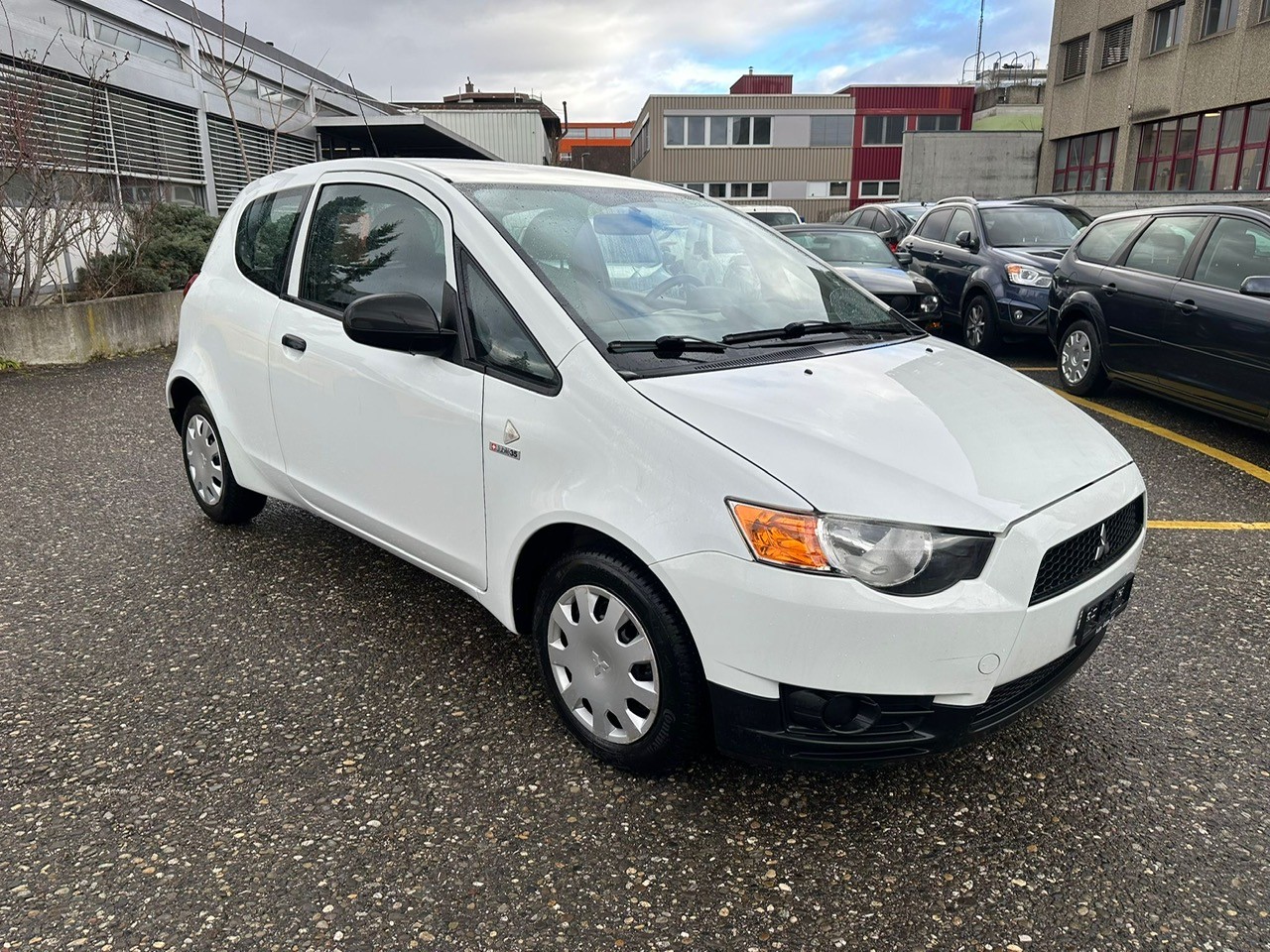 MITSUBISHI Colt 1.1 12V Super Jubilé-showroom-element-2