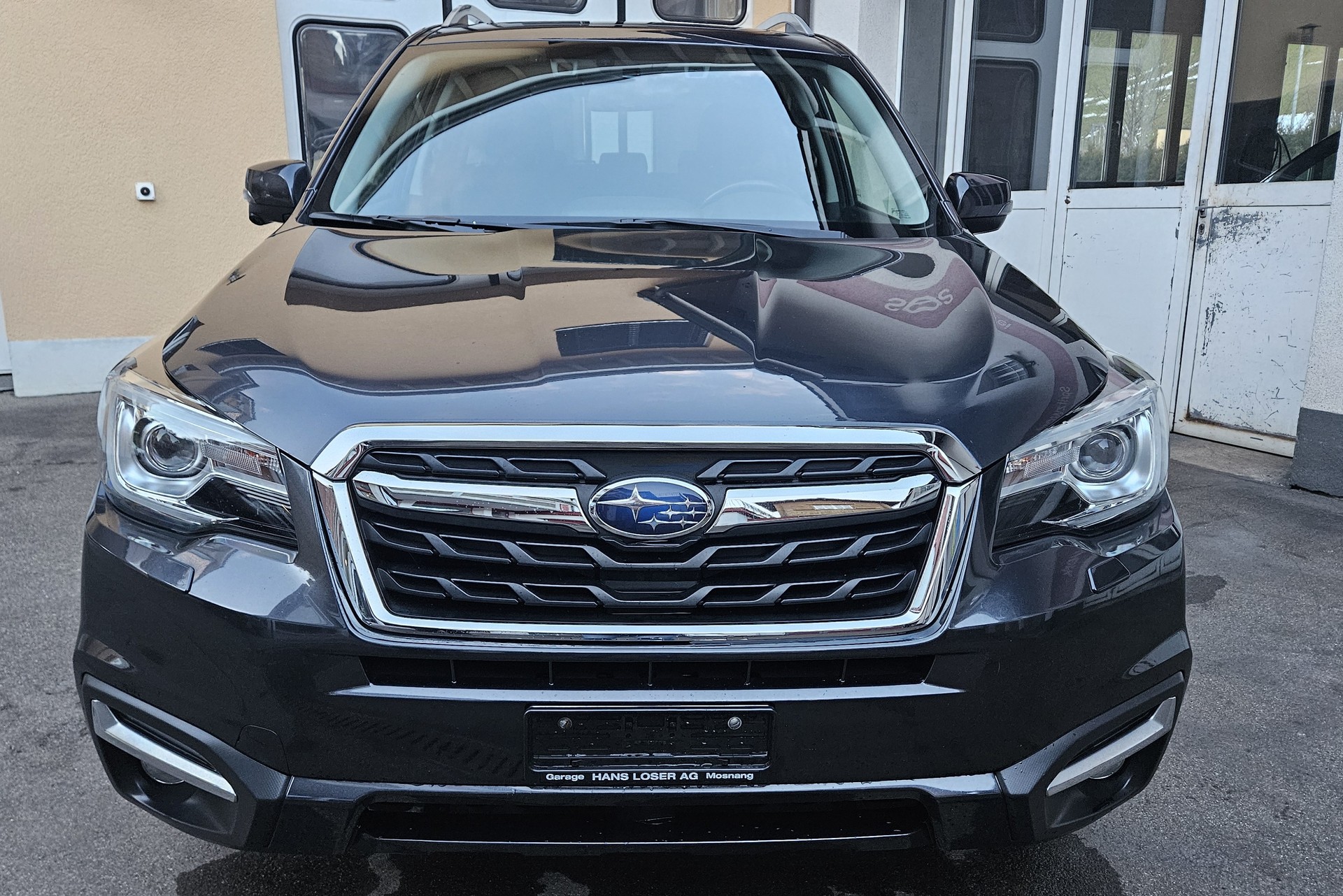 SUBARU Forester 2.0i Executive Lineartronic-showroom-element-3