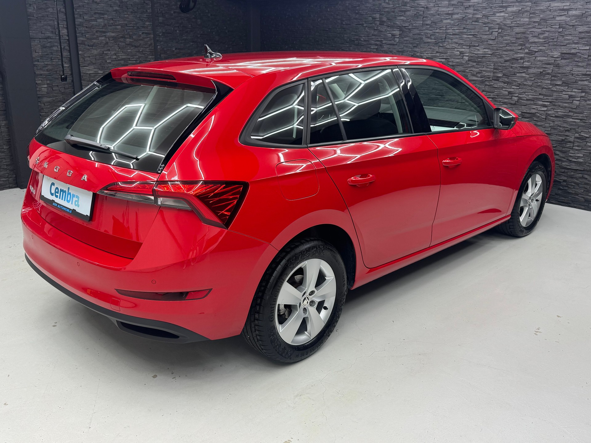 SKODA Scala 1.5 TSI ACT Ambition DSG-image-3