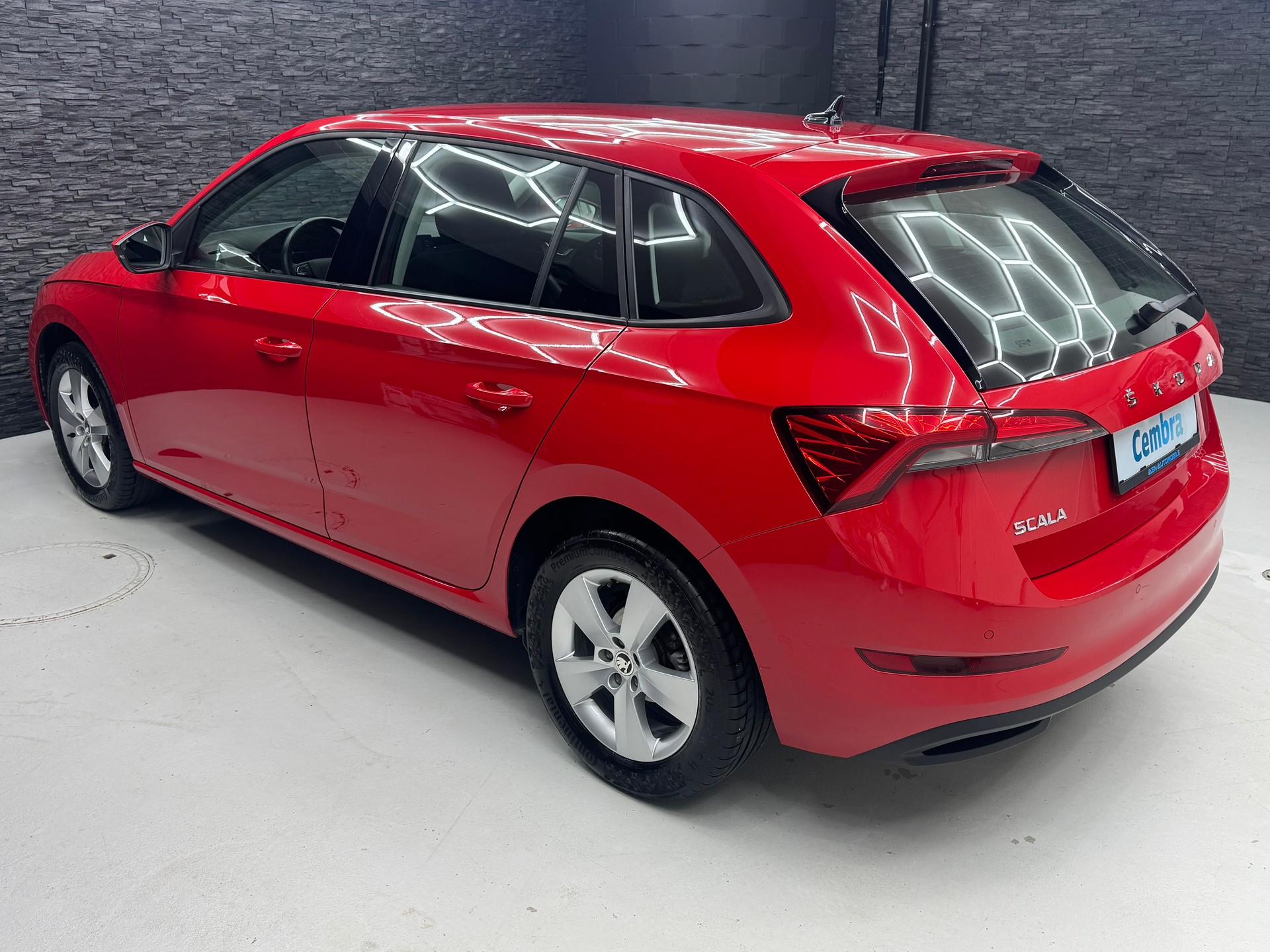 SKODA Scala 1.5 TSI ACT Ambition DSG-image-5