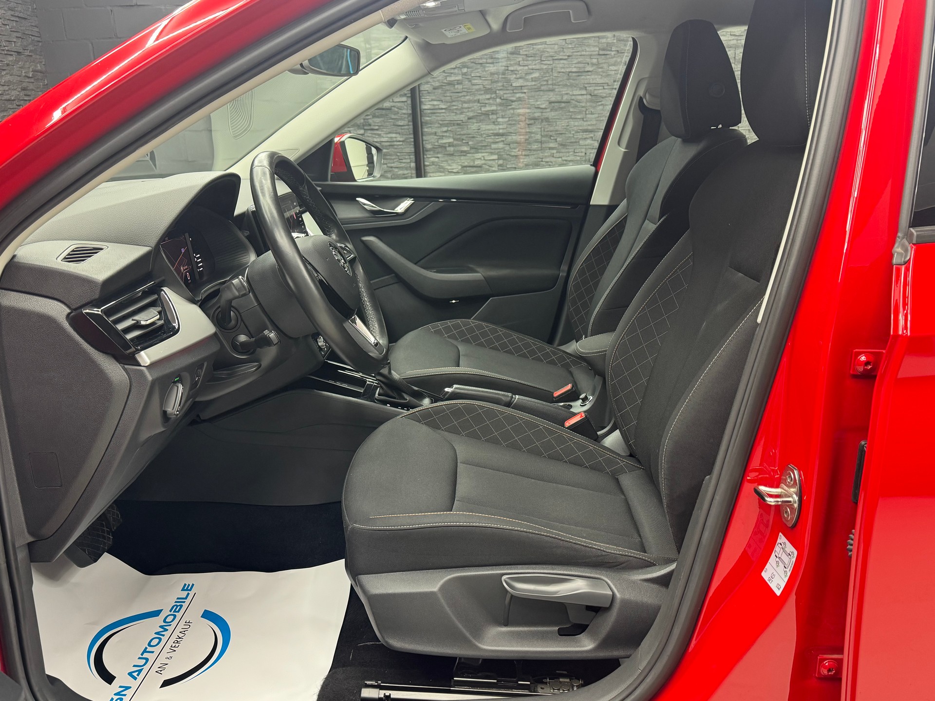 SKODA Scala 1.5 TSI ACT Ambition DSG-image-7