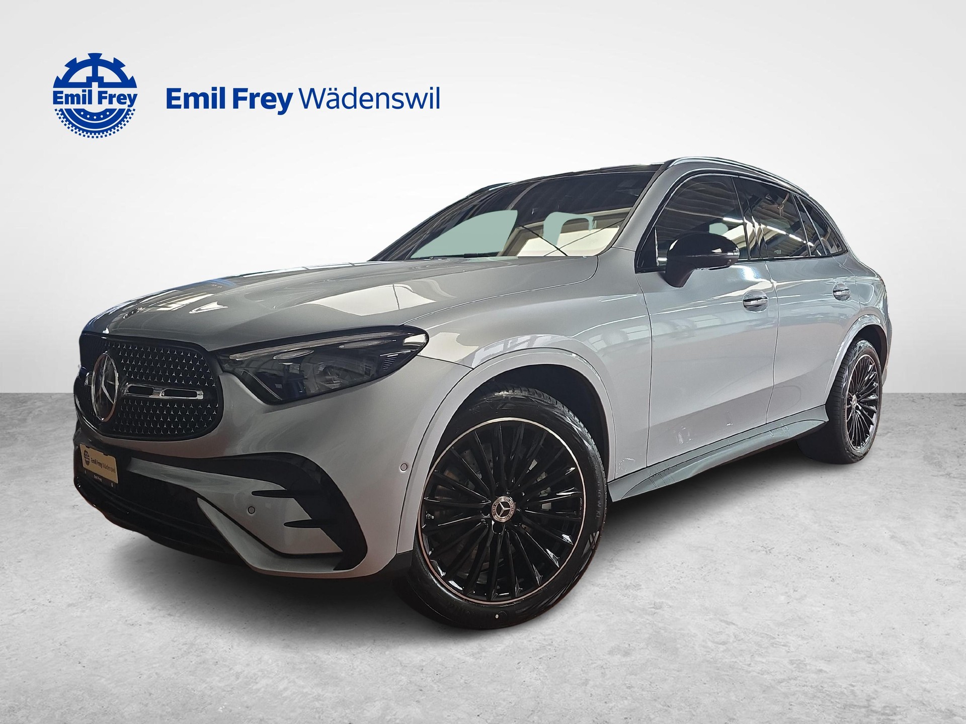 MERCEDES-BENZ GLC 220 d 4MATIC AMG Line-image-11
