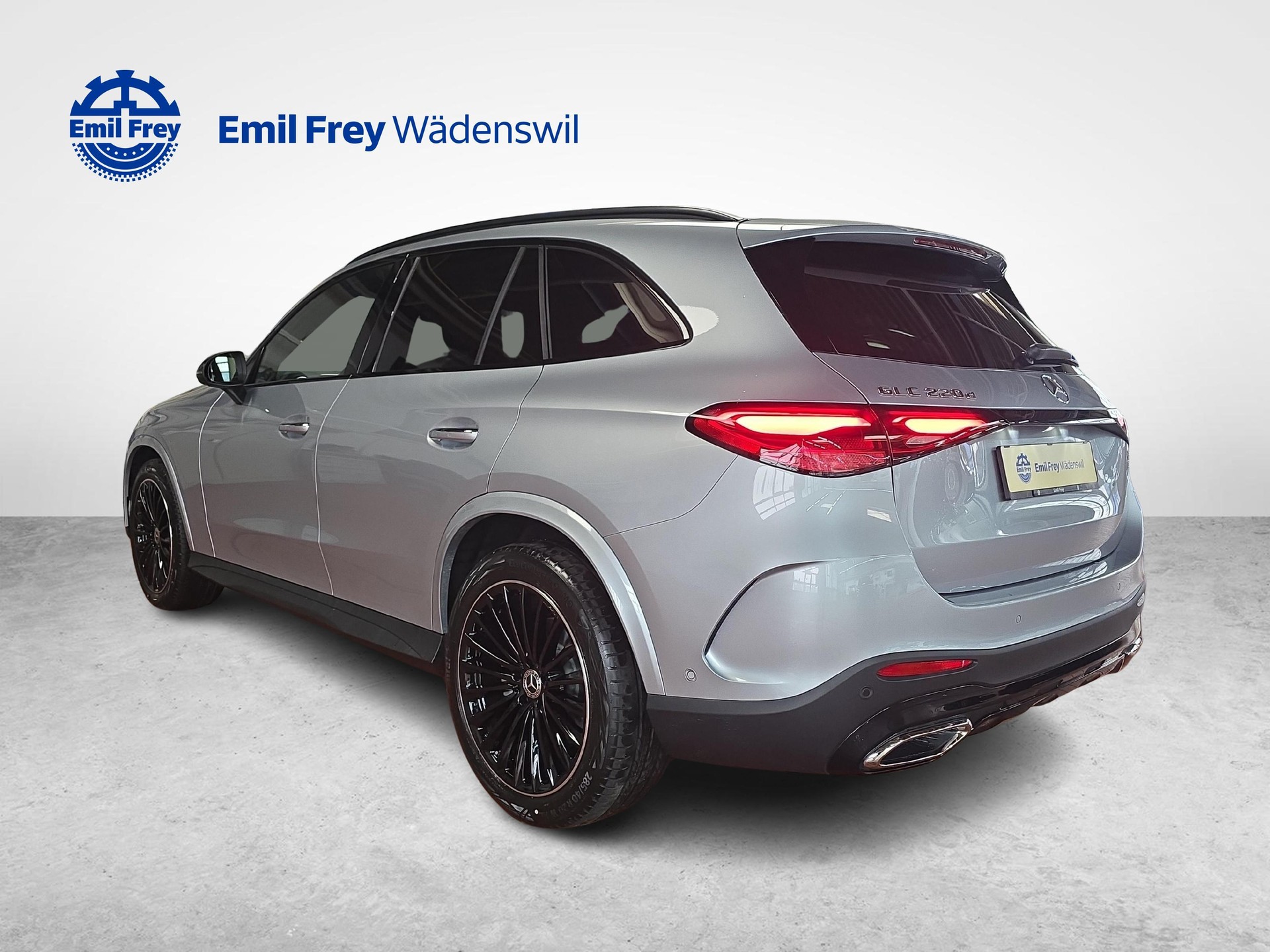 MERCEDES-BENZ GLC 220 d 4MATIC AMG Line-showroom-element-2
