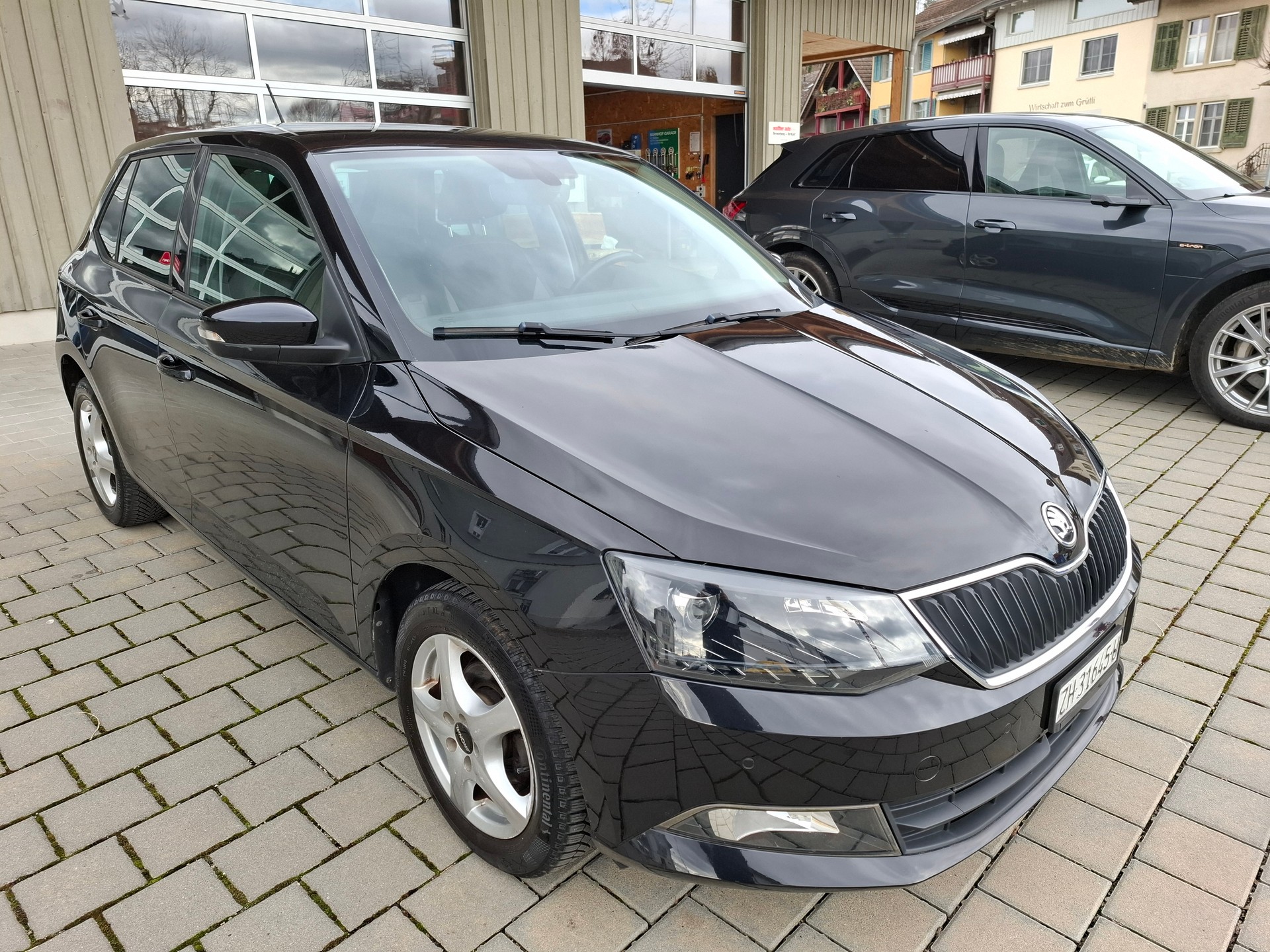 SKODA Fabia 1.2 TSI Ambition-image-1