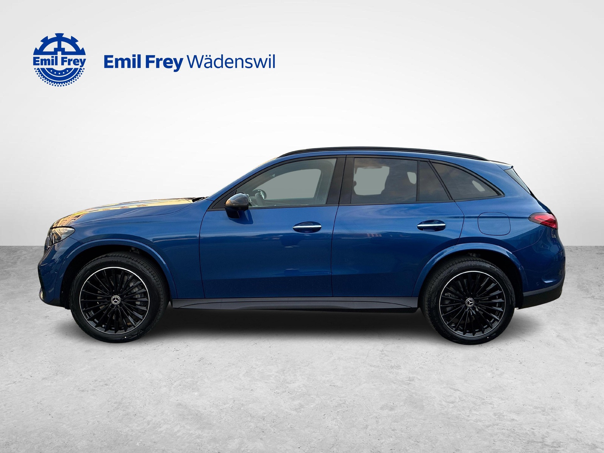 MERCEDES-BENZ GLC 400 e 4MATIC EQ Star AMG Line-showroom-element-1