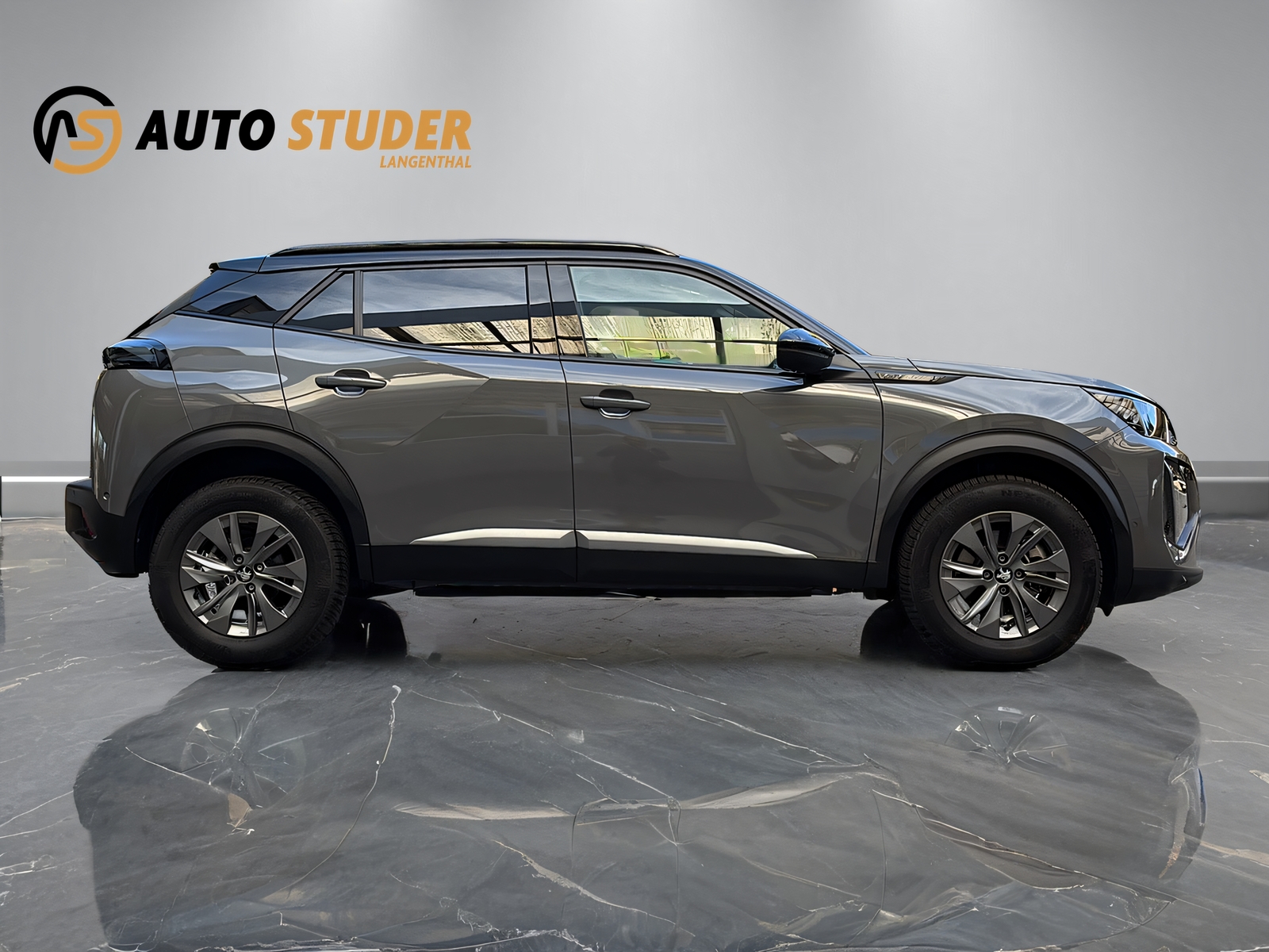 PEUGEOT 2008 1.2 Hybrid 145 GT-showroom-element-3