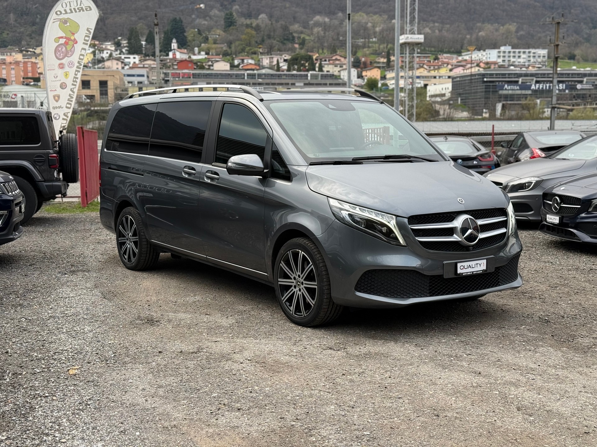 MERCEDES-BENZ V 250 d lang Trend 8 POSTI 4Matic 9G-Tronic-image-1