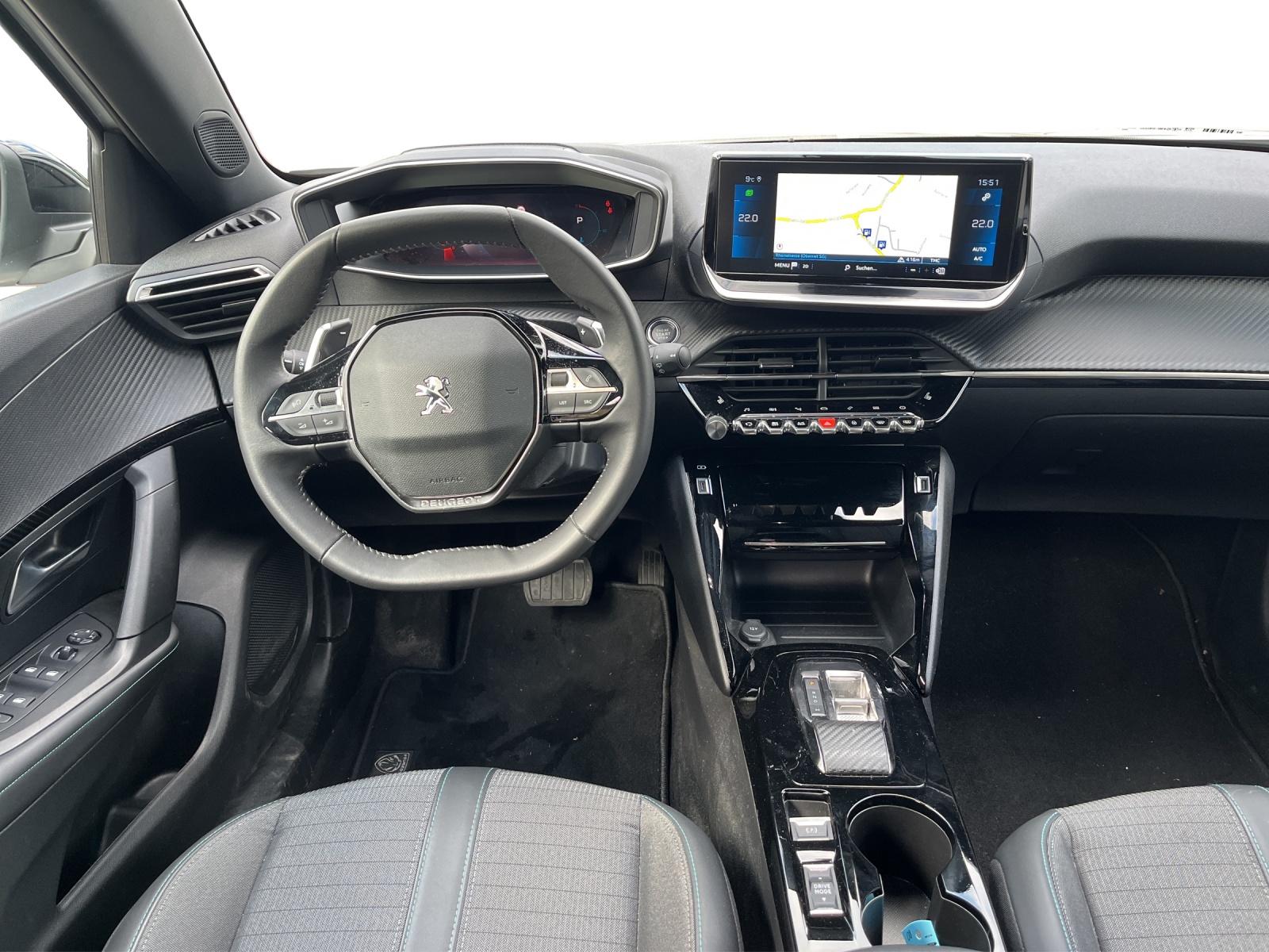 PEUGEOT 2008 1.2 PureTech 130 Allure Pack-image-4