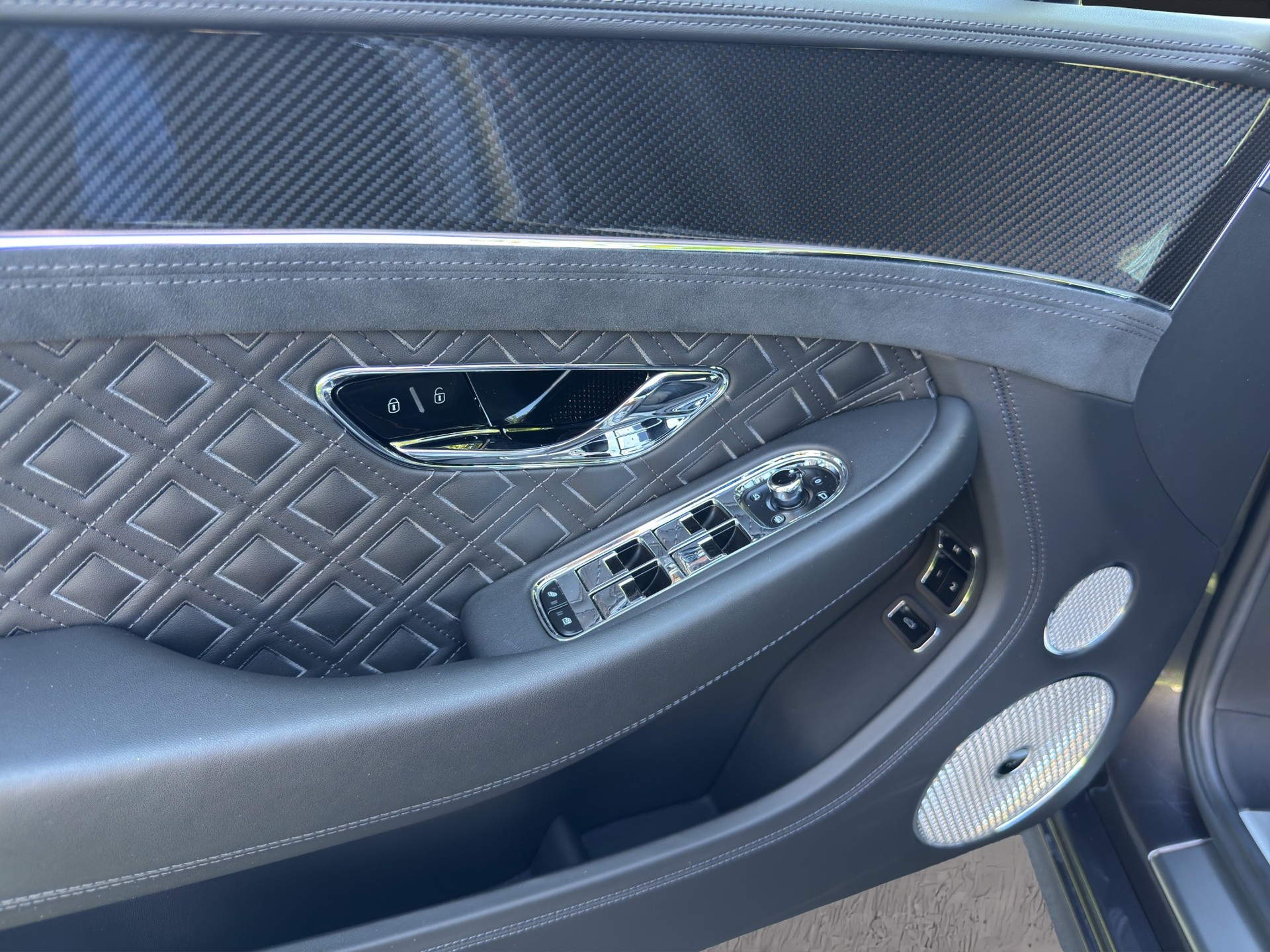 BENTLEY Continental GT 6.0 W12 Speed-image-23