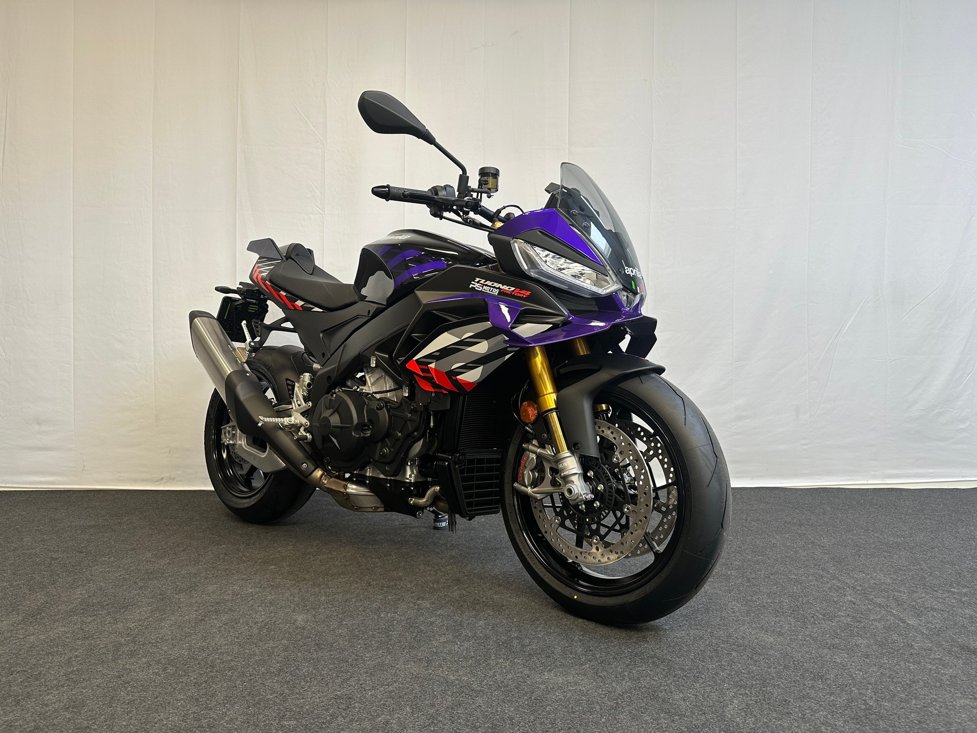 APRILIA Tuono V4 1100 E5+ Factory-image-2