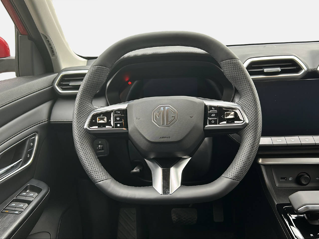 MG ZS 1.5 Hybrid+ Luxury-image-11