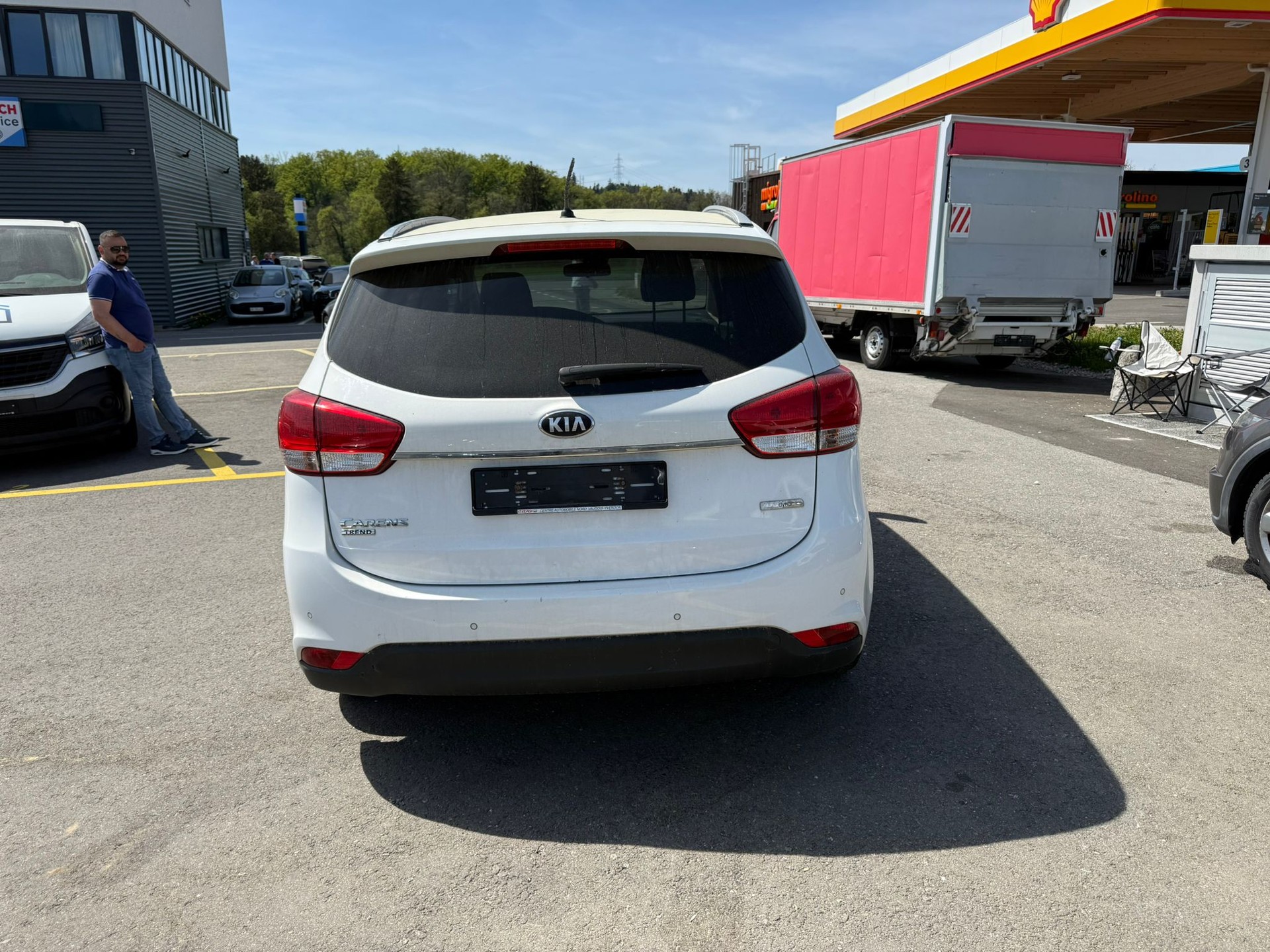 KIA Carens 1.7 CRDi Style-image-4
