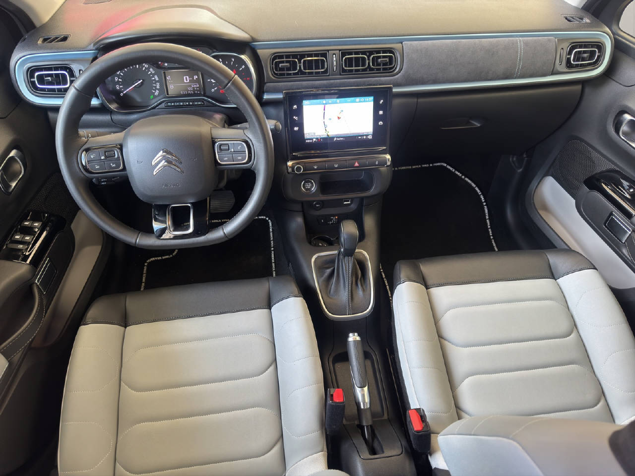 CITROEN C3 1.2 PureTech Elle / Automat-image-11