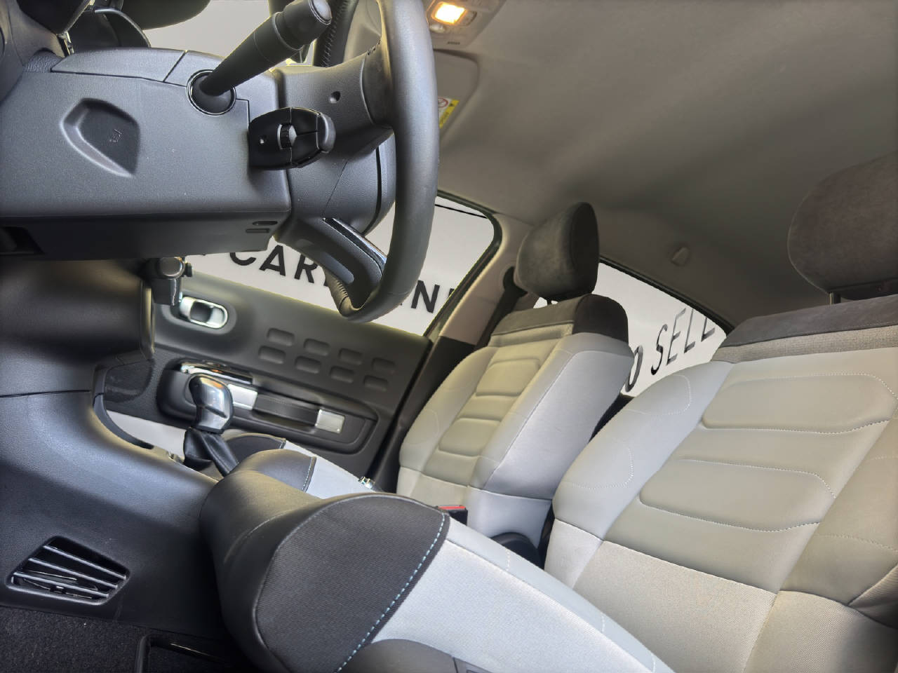 CITROEN C3 1.2 PureTech Elle / Automat-image-12