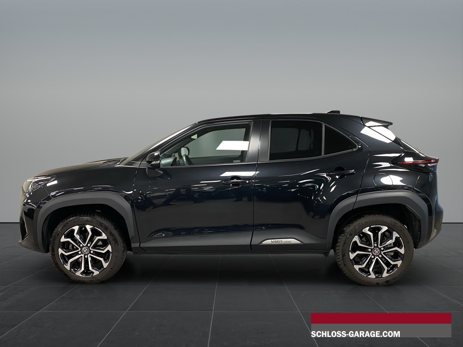 TOYOTA YARIS Cross 1.5 Trend HSD-showroom-element-2