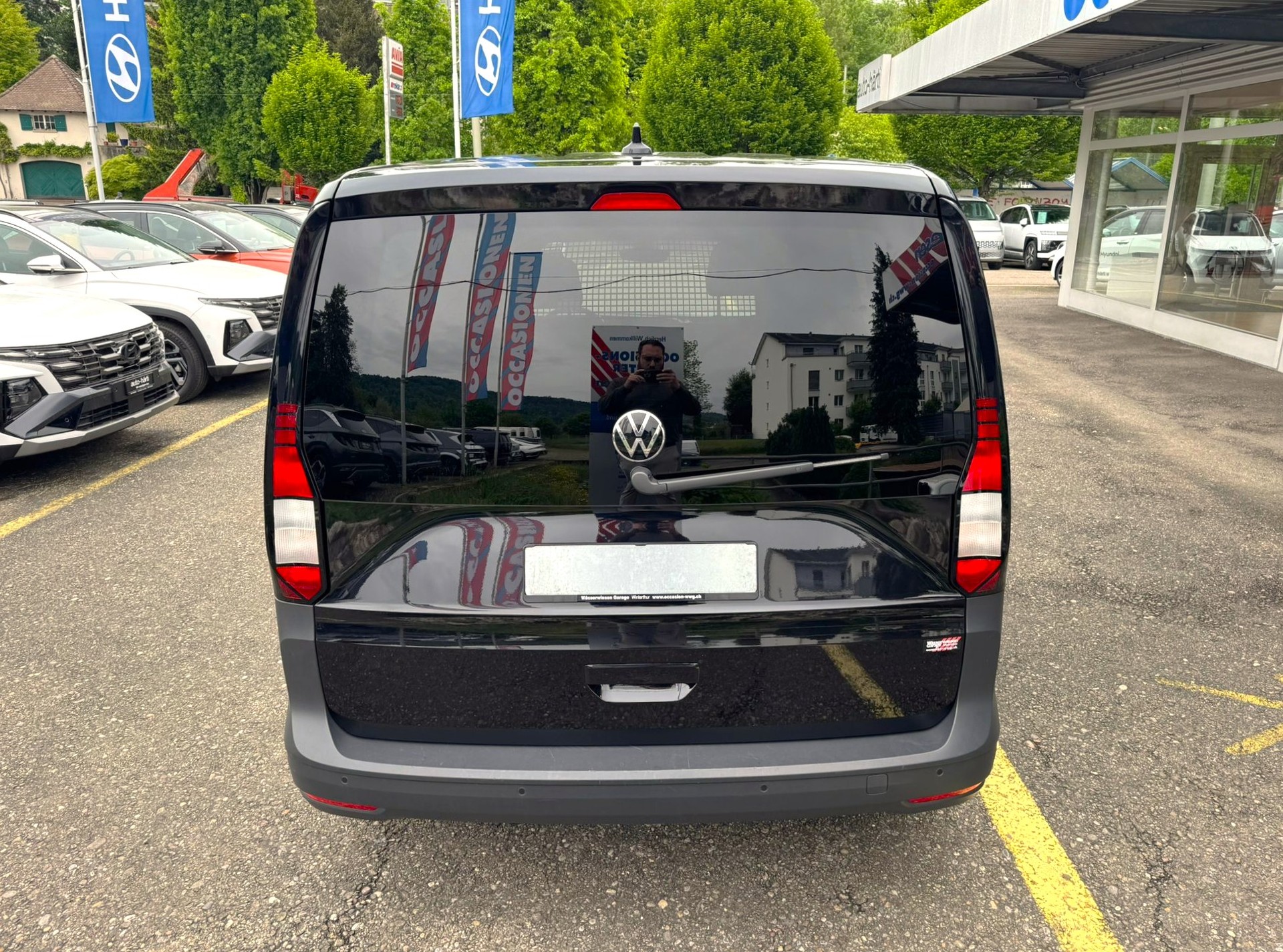 VW Caddy Cargo 2.0TDI DSG-image-13