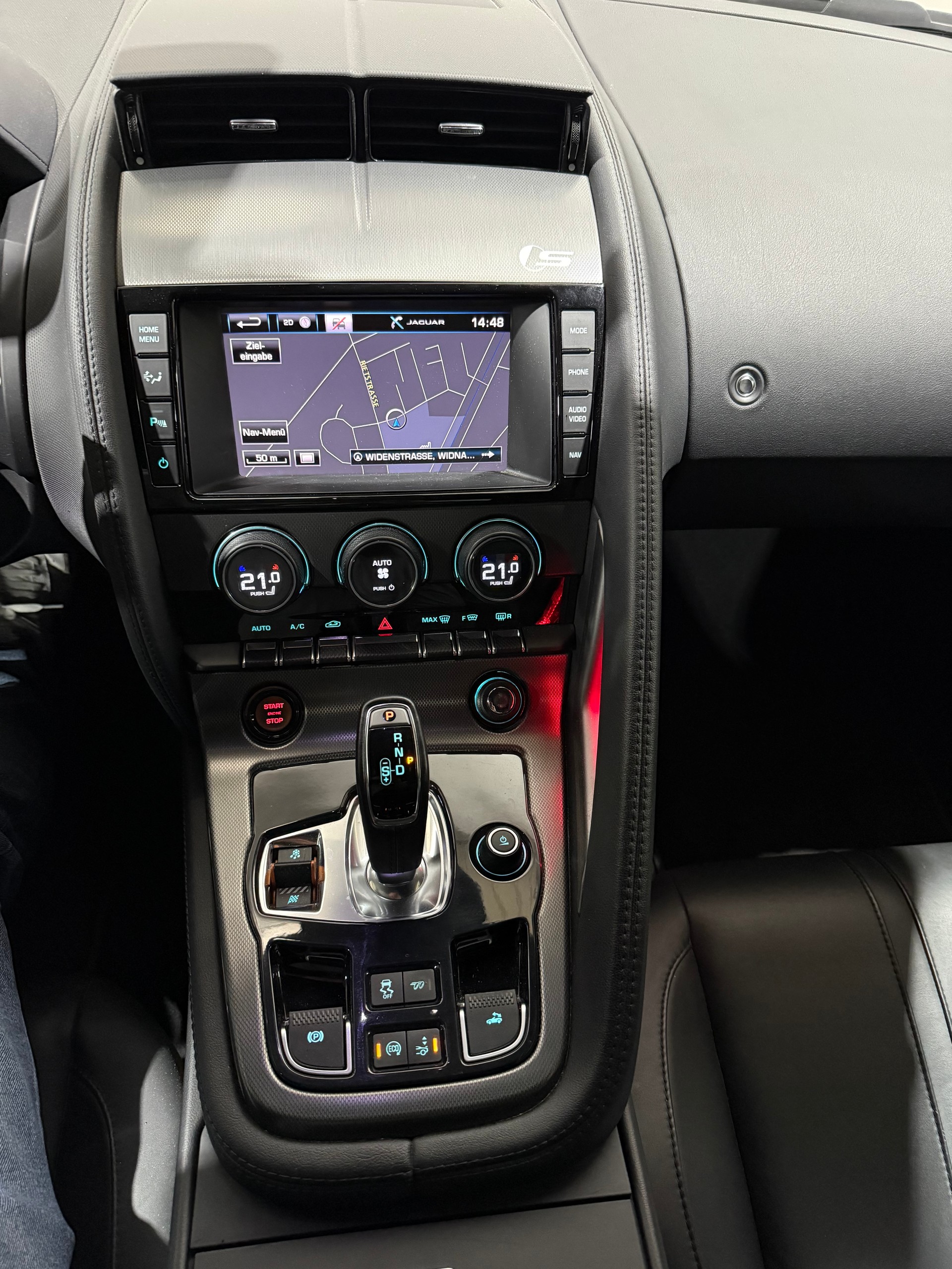 JAGUAR F-Type Convertible S 5.0 V8 S/C-image-13