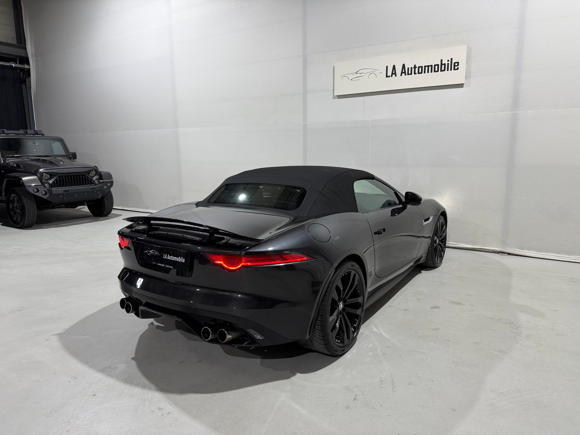 JAGUAR F-Type Convertible S 5.0 V8 S/C-image-9