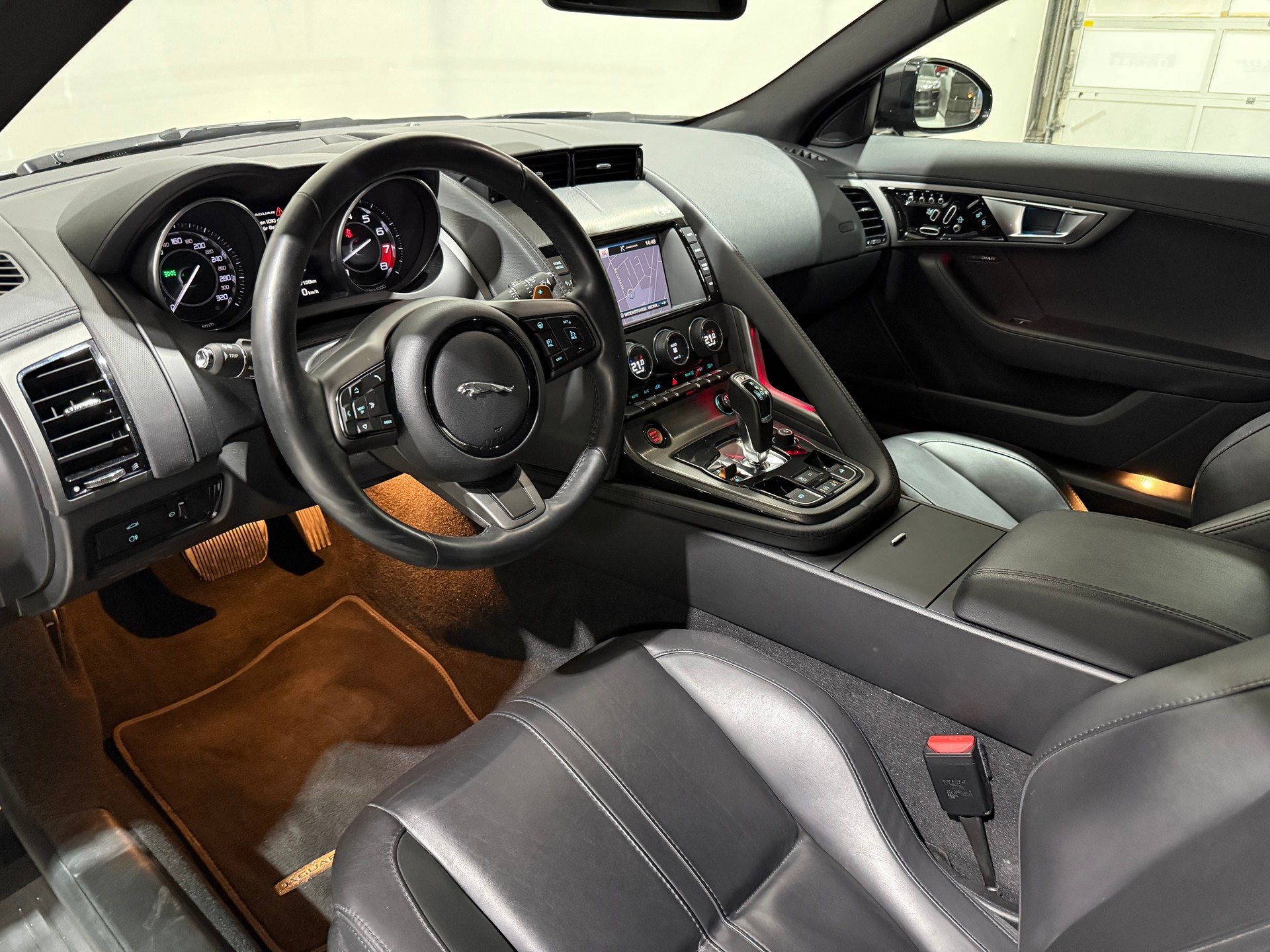 JAGUAR F-Type Convertible S 5.0 V8 S/C-image-12