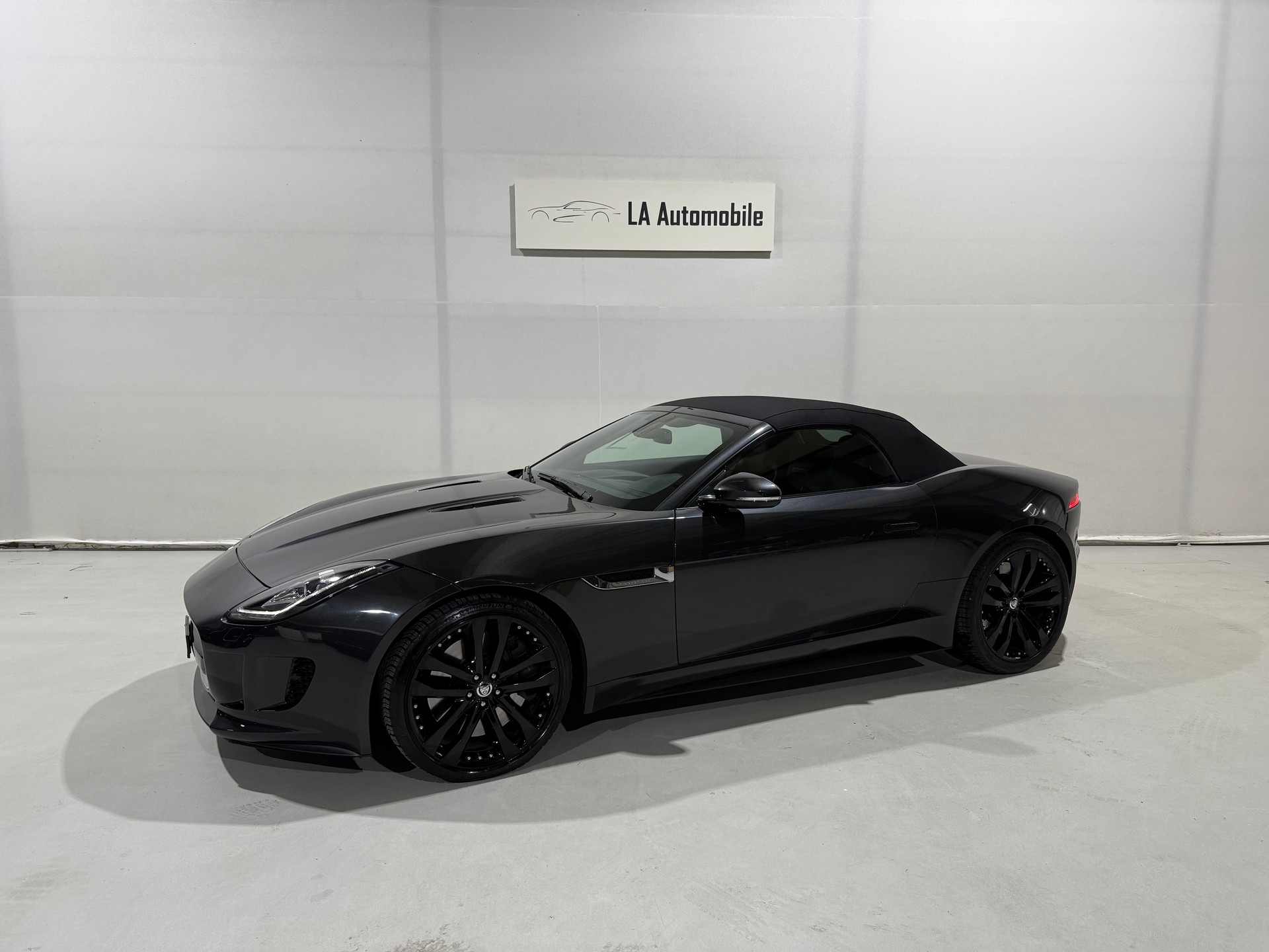 JAGUAR F-Type Convertible S 5.0 V8 S/C-image-2