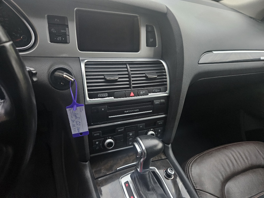 AUDI Q7 3.0 TFSI quattro tiptronic-image-11