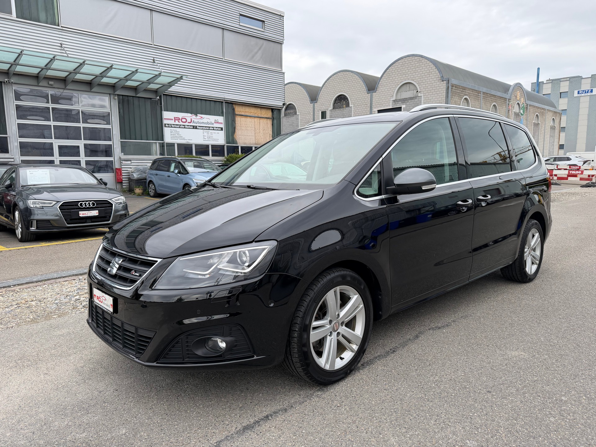 SEAT Alhambra 1.4 TSI FR Line DSG-showroom-element-1
