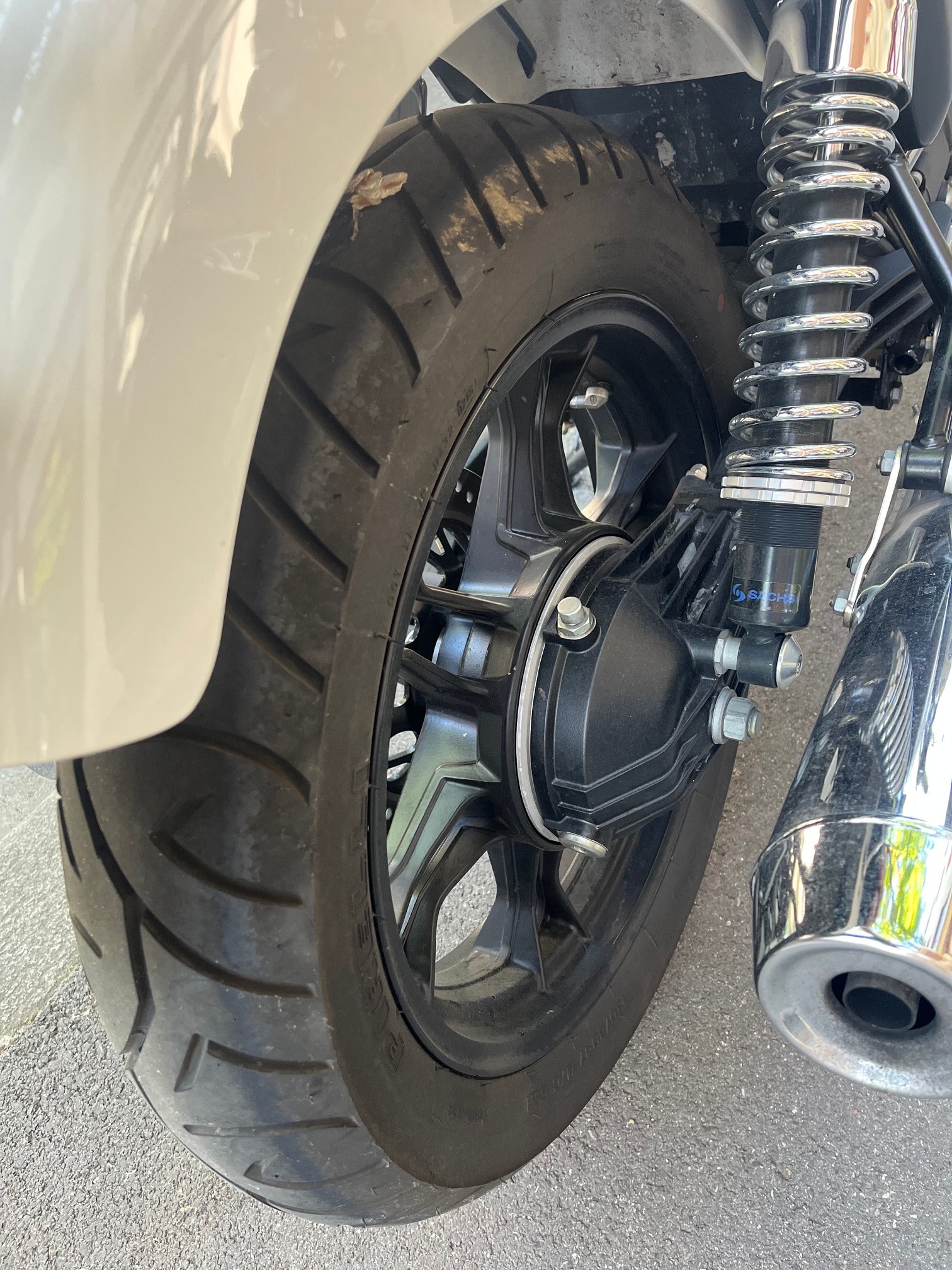 MOTO GUZZI V7-image-8