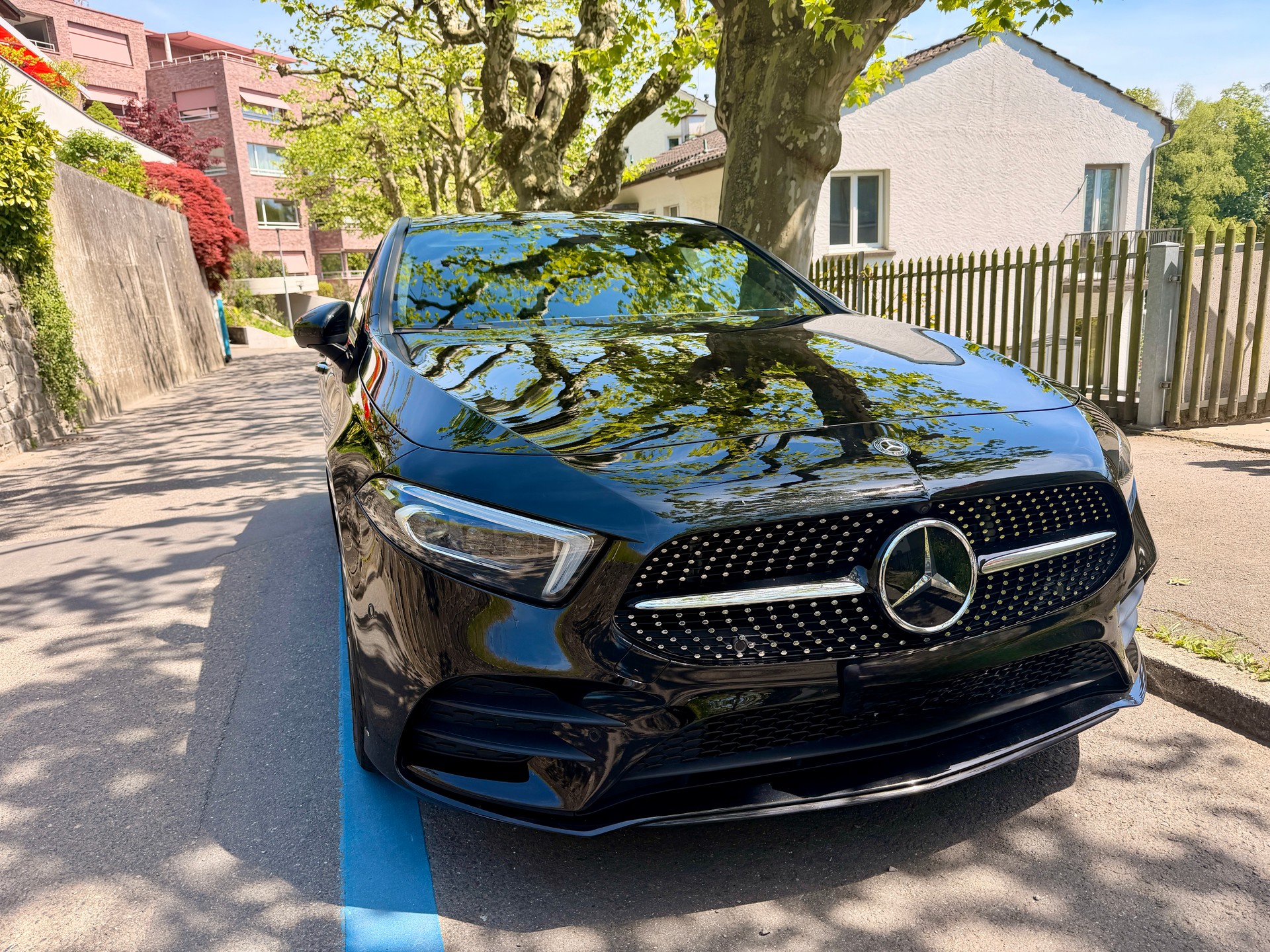 MERCEDES-BENZ A 220 AMG Line 7G-DCT