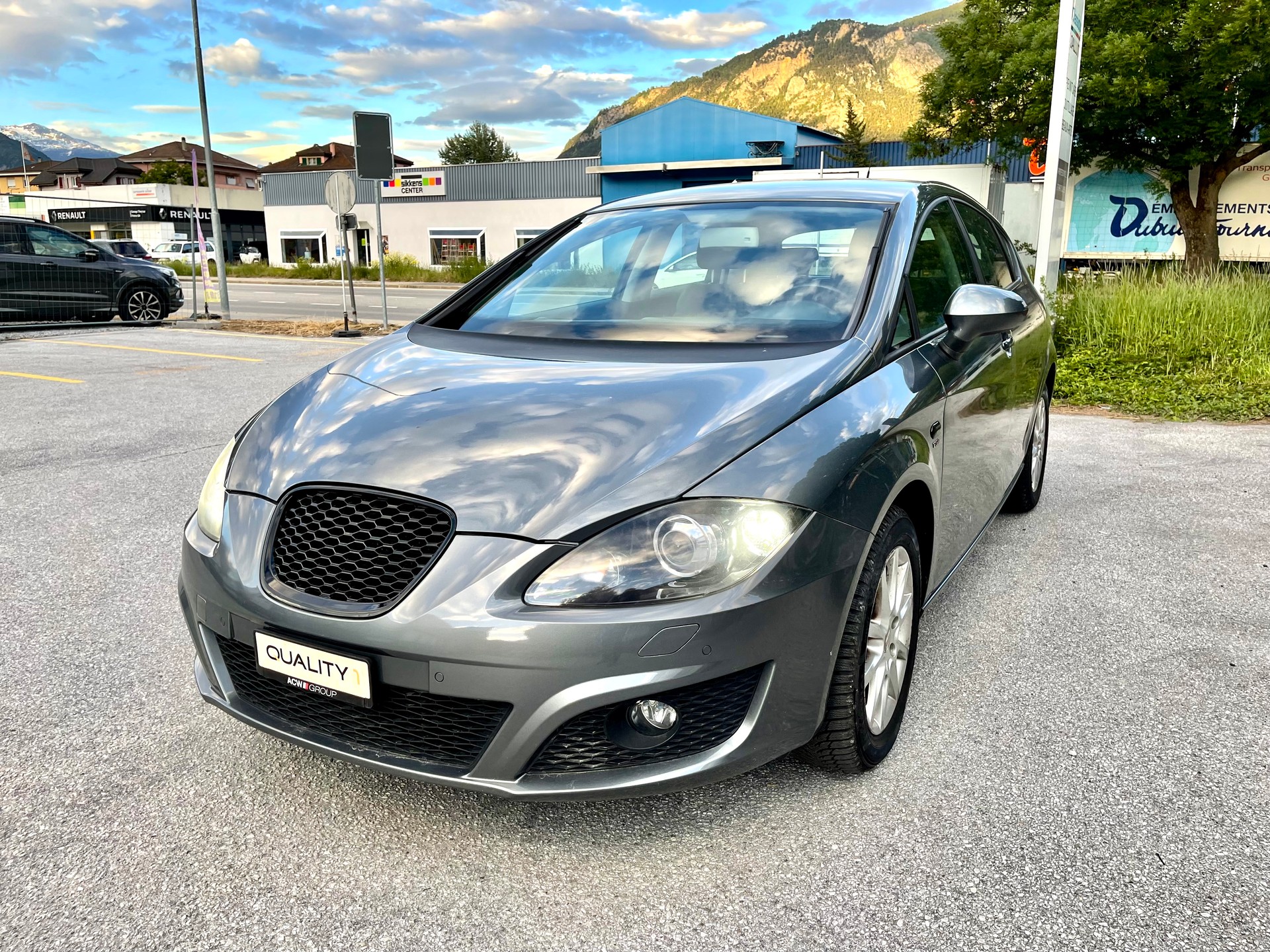 SEAT Leon 1.8 TSI FR DSG-image-23
