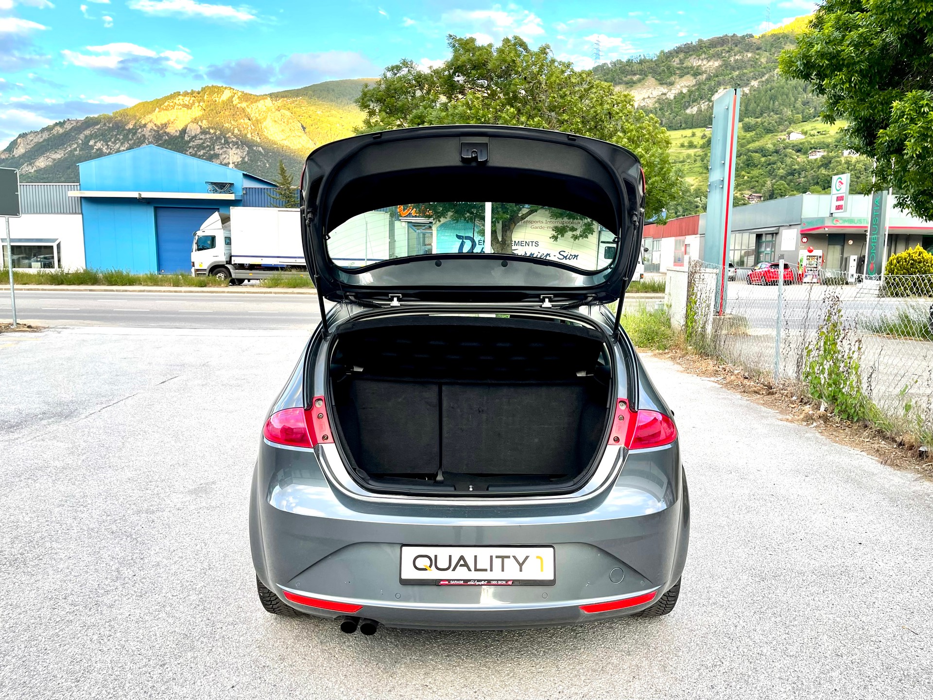 SEAT Leon 1.8 TSI FR DSG-image-14