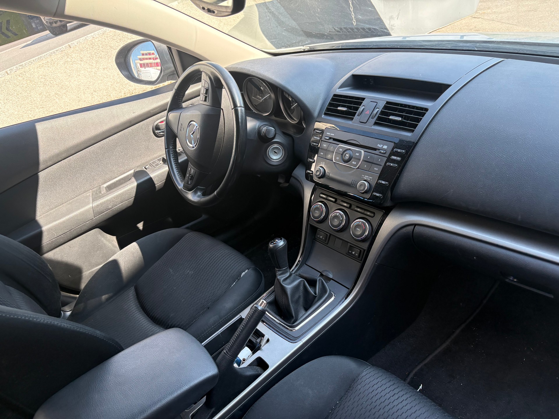 MAZDA 6 2.0 16V DISI Exclusive-image-6