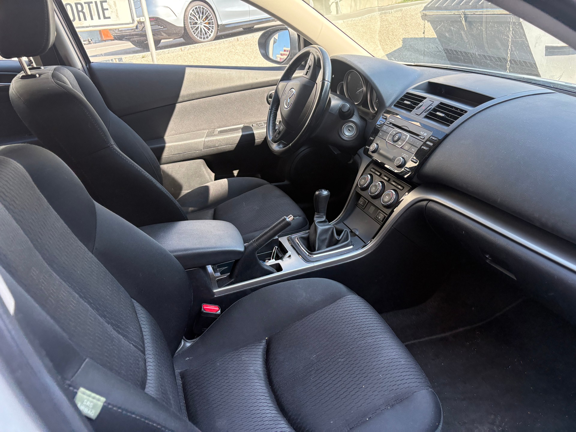MAZDA 6 2.0 16V DISI Exclusive-image-5